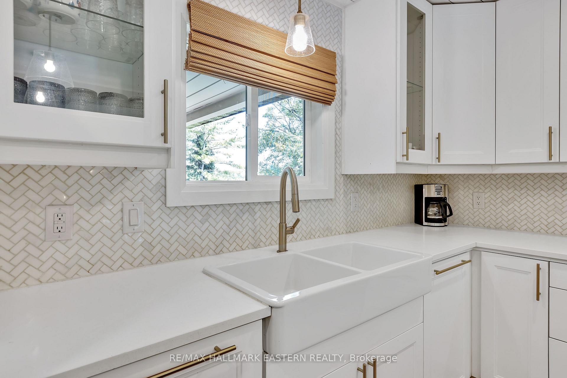 Photo 15 of 1318 Cedargrove Drive, Peterborough, Monaghan Ward 2 — HOMEH