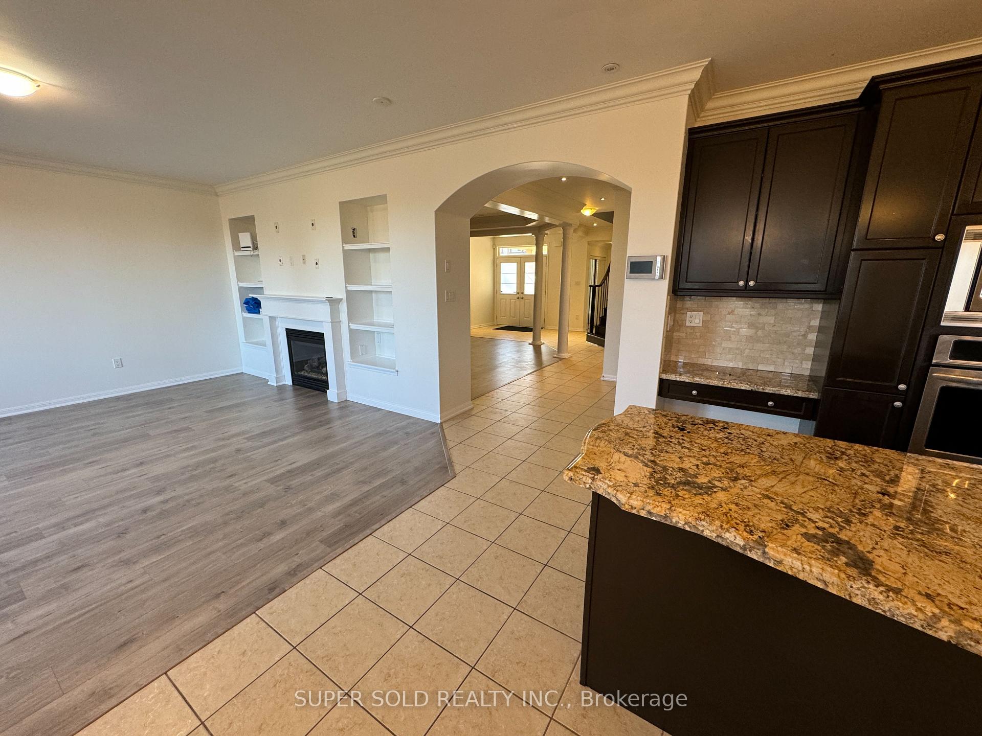 Photo 3 of Unit Main2nd, 1027 Syndenham Lane, Milton, Willmott — HOMEH