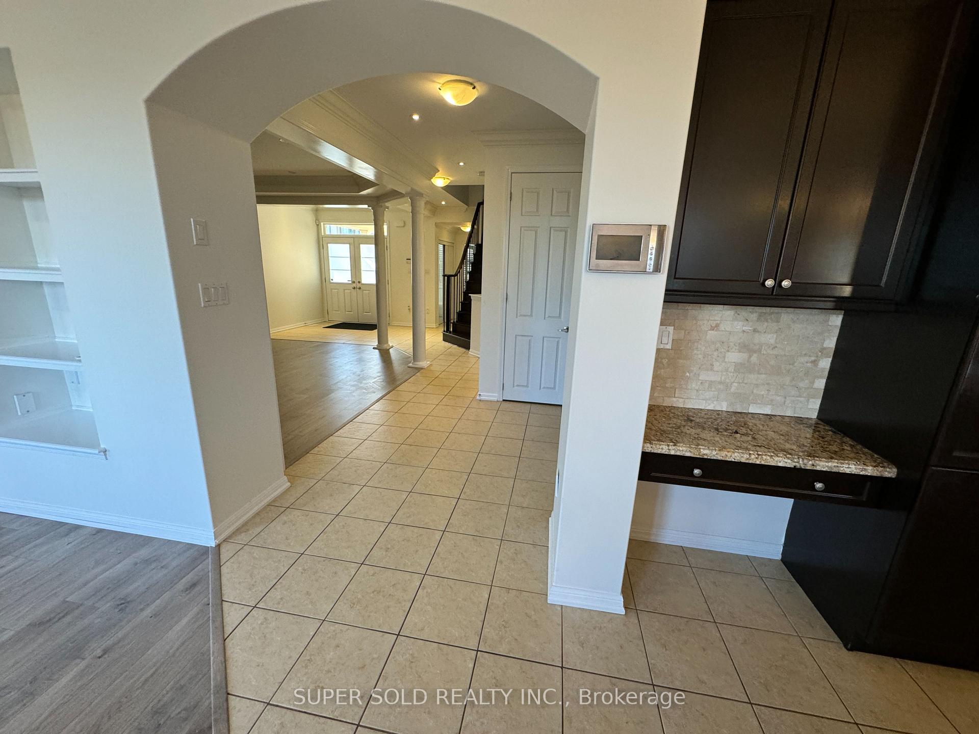 Photo 23 of Unit Main2nd, 1027 Syndenham Lane, Milton, Willmott — HOMEH