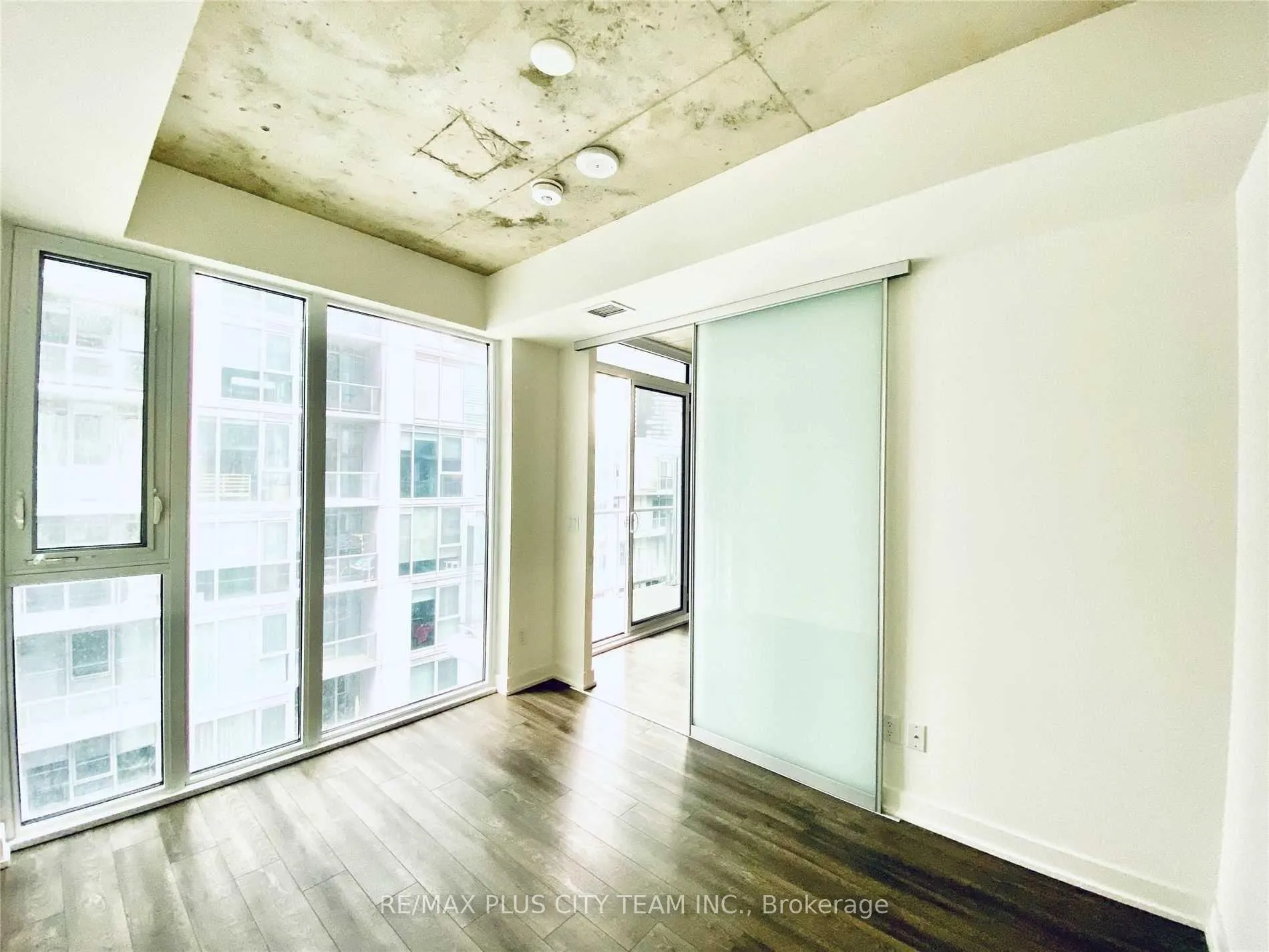 Photo 10 of Unit 1006, 30 Baseball Place, Toronto, South Riverdale — HOMEH