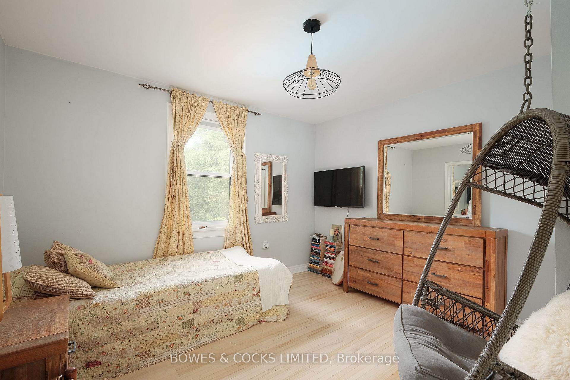 Photo 11 of 238 Rogers Street, Peterborough, Ashburnham Ward 4 — HOMEH