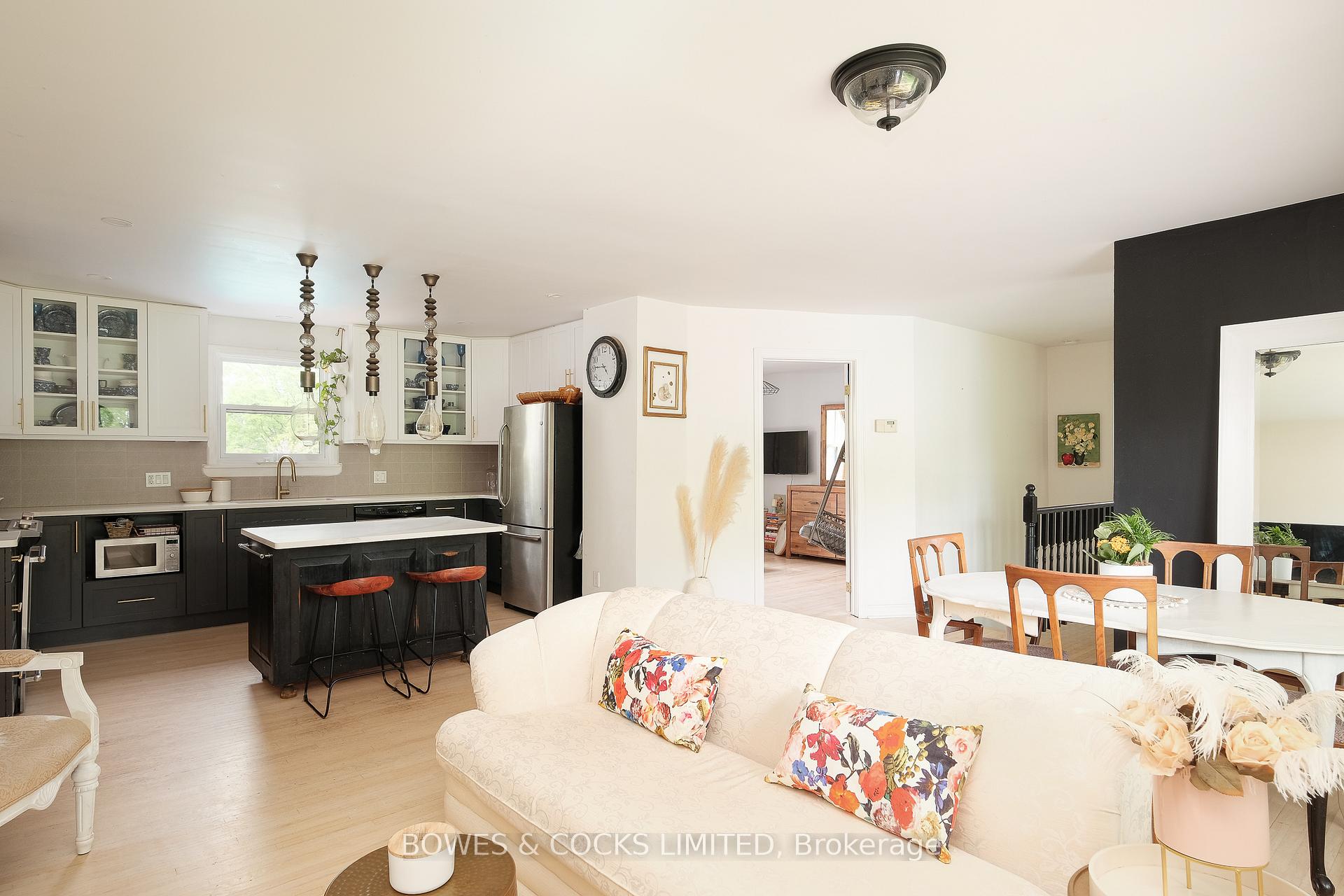 Photo 13 of 238 Rogers Street, Peterborough, Ashburnham Ward 4 — HOMEH
