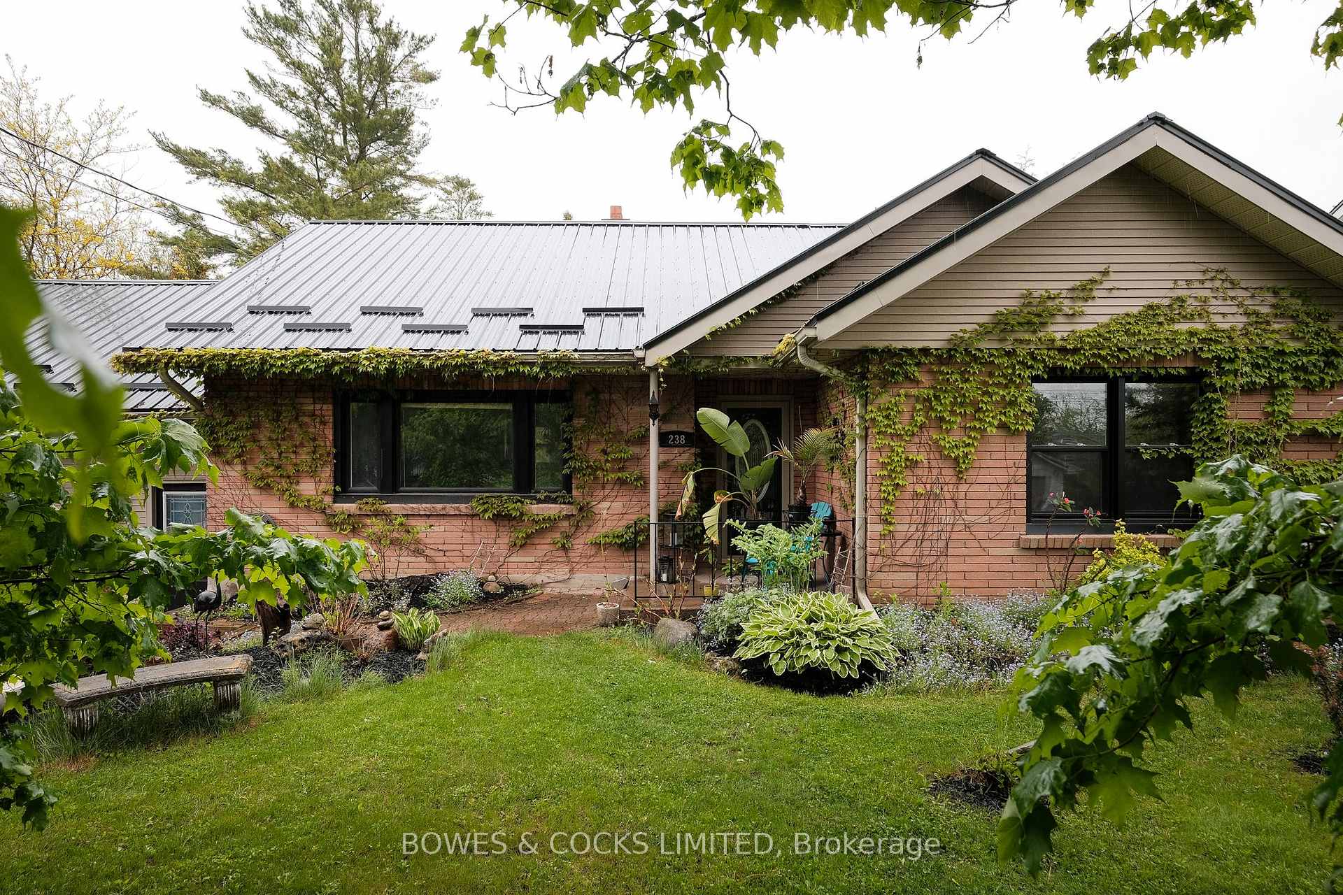 Photo 46 of 238 Rogers Street, Peterborough, Ashburnham Ward 4 — HOMEH