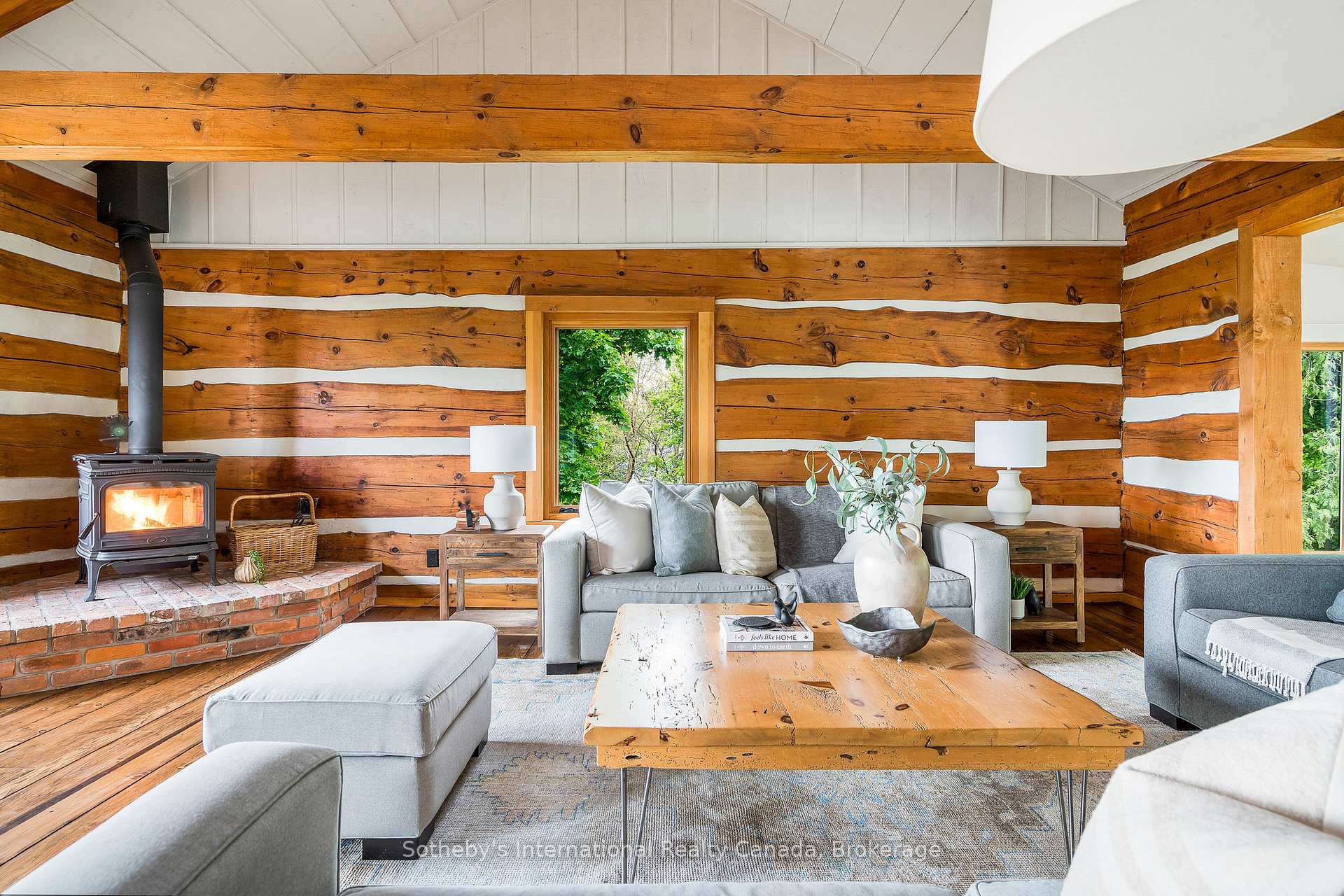Photo 16 of 116 Lakeshore Road E, Blue Mountains — HOMEH