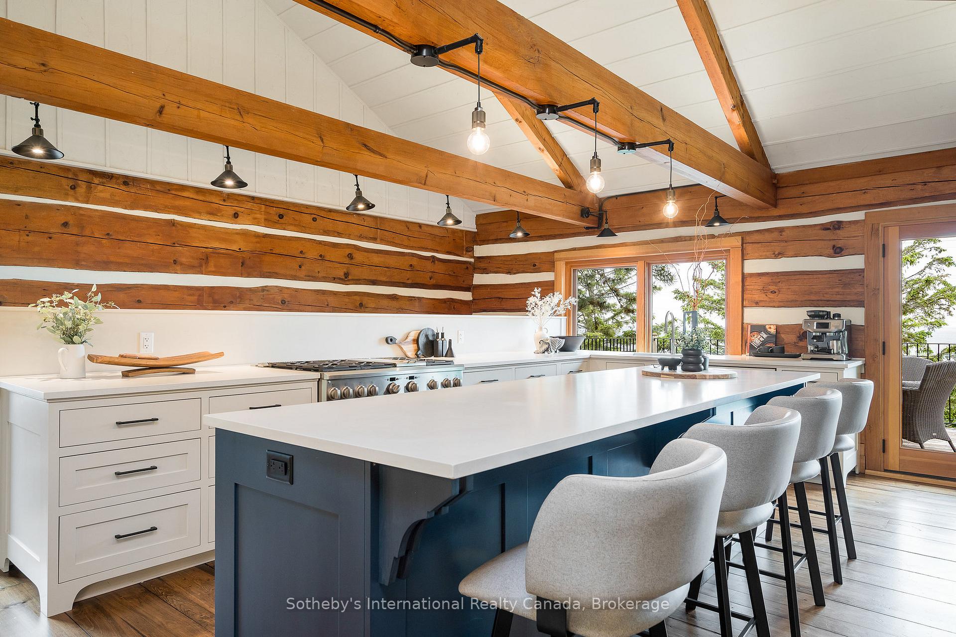 Photo 20 of 116 Lakeshore Road E, Blue Mountains — HOMEH
