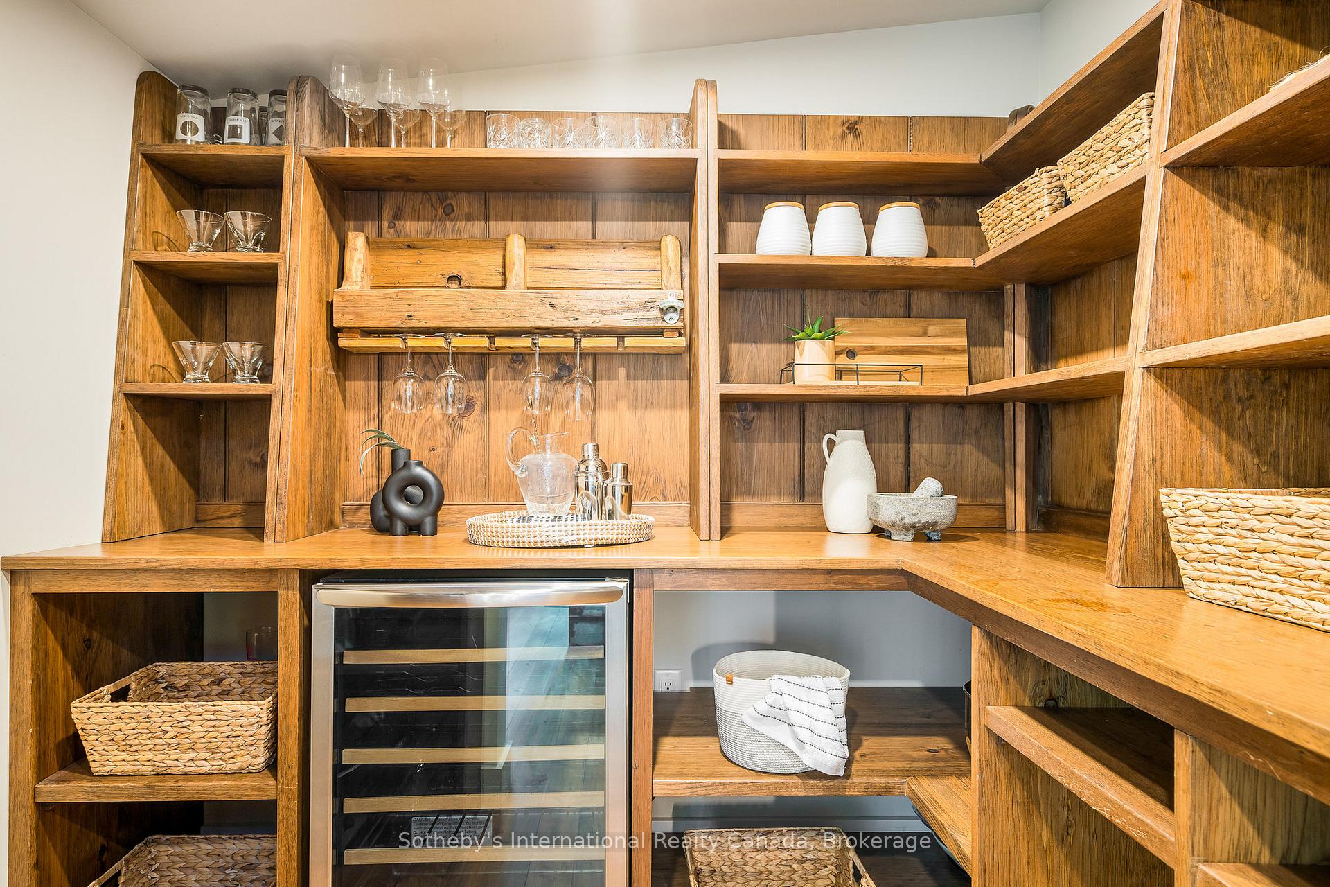 Photo 26 of 116 Lakeshore Road E, Blue Mountains — HOMEH