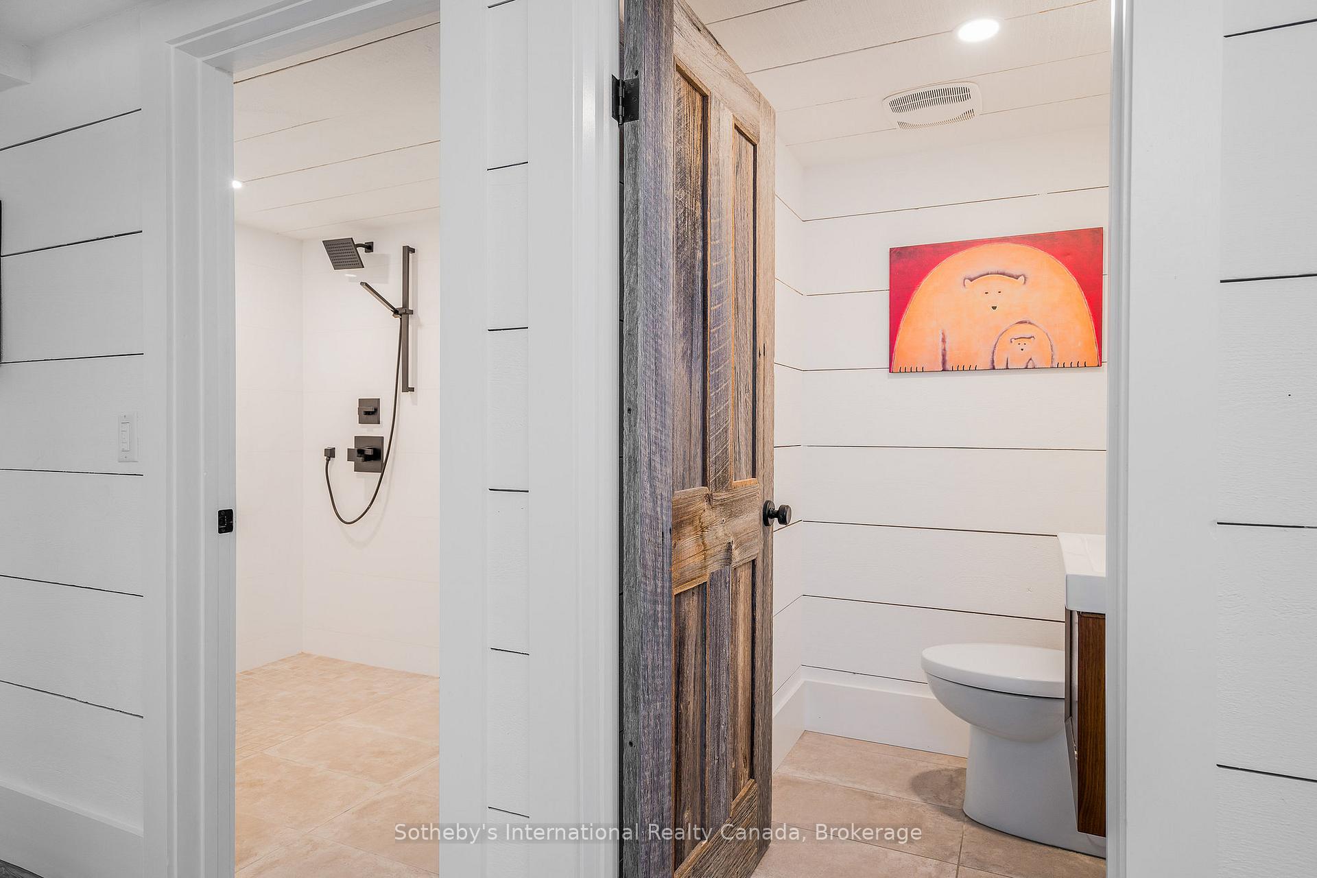 Photo 32 of 116 Lakeshore Road E, Blue Mountains — HOMEH