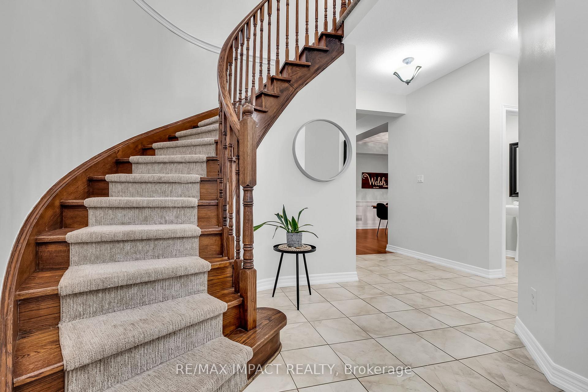 Photo 6 of 2486 Cunningham Boulevard, Peterborough, Ashburnham Ward 4 — HOMEH
