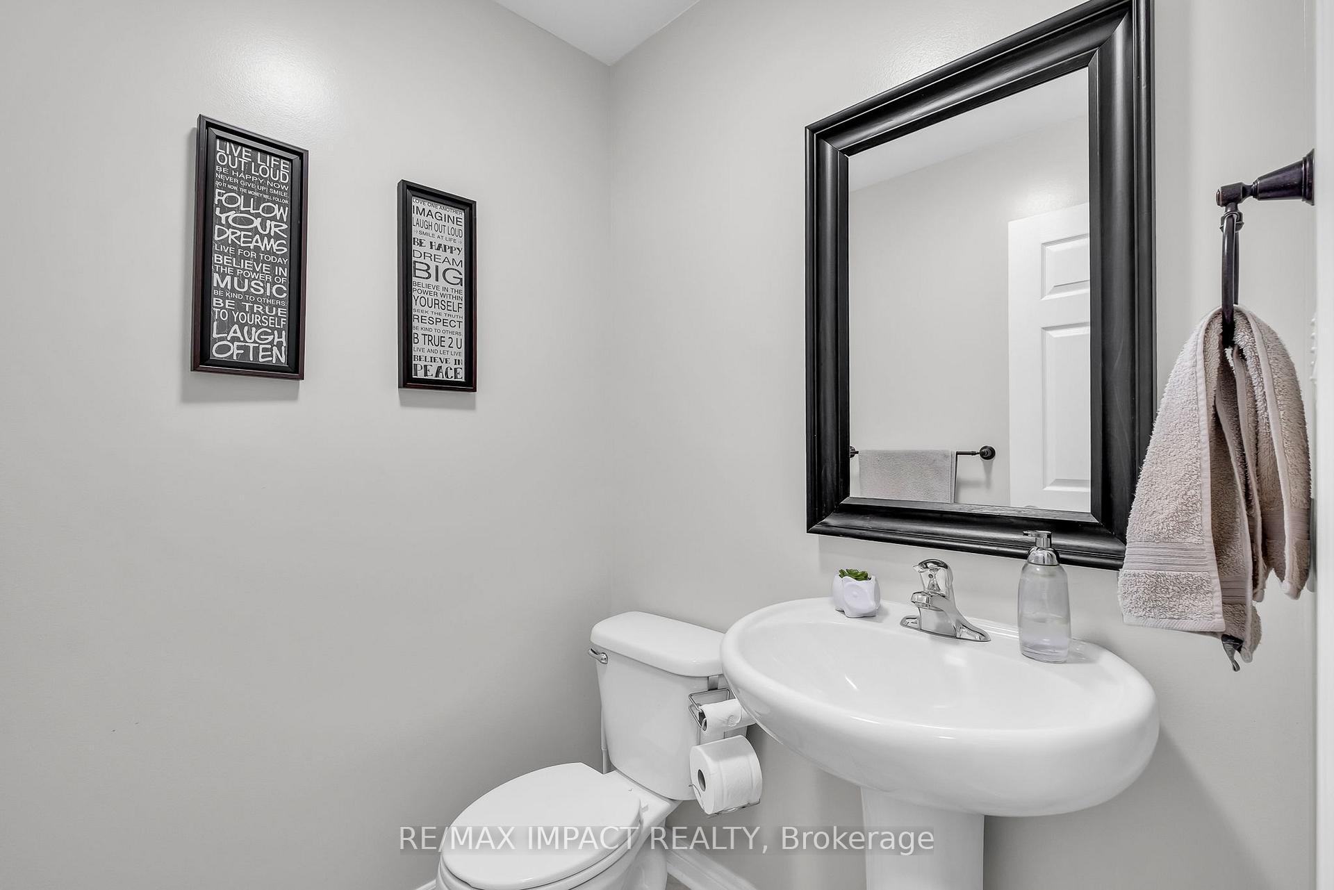 Photo 18 of 2486 Cunningham Boulevard, Peterborough, Ashburnham Ward 4 — HOMEH