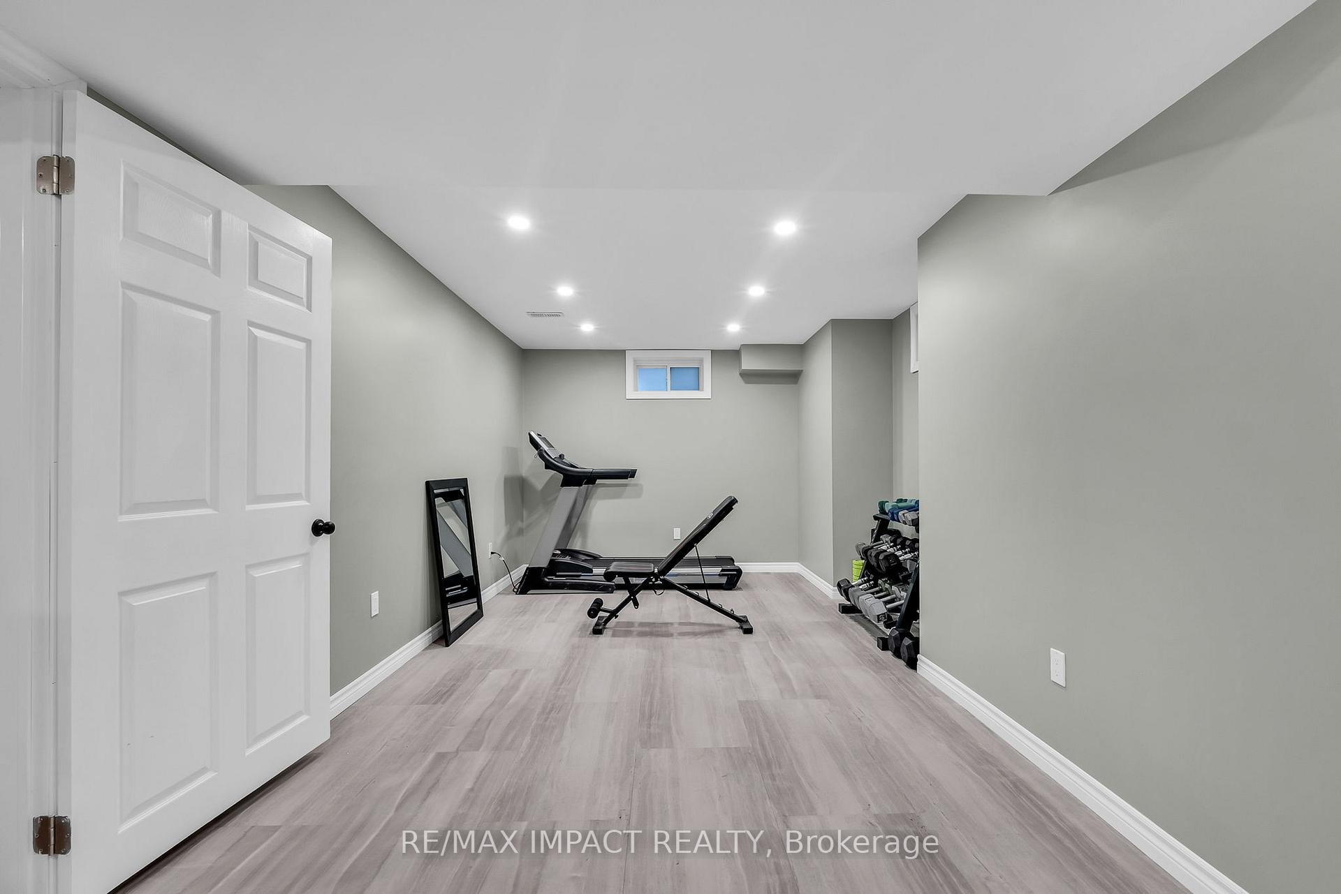 Photo 36 of 2486 Cunningham Boulevard, Peterborough, Ashburnham Ward 4 — HOMEH