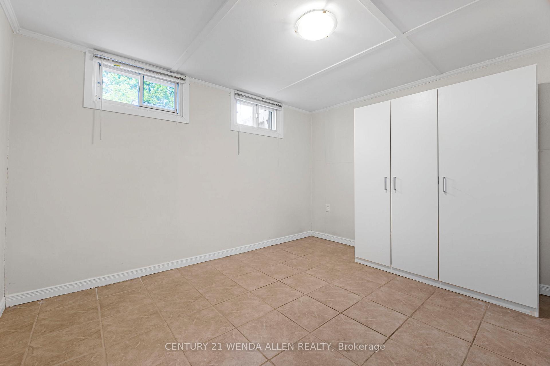 Photo 24 of 1015 Oriole Drive, Peterborough, Northcrest Ward 5 — HOMEH