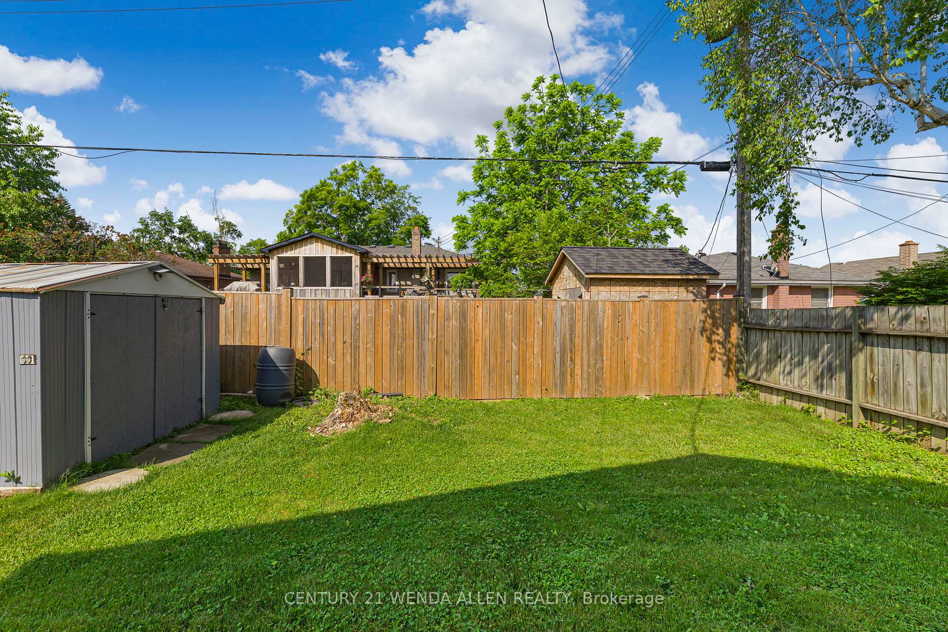 Photo 28 of 1015 Oriole Drive, Peterborough, Northcrest Ward 5 — HOMEH