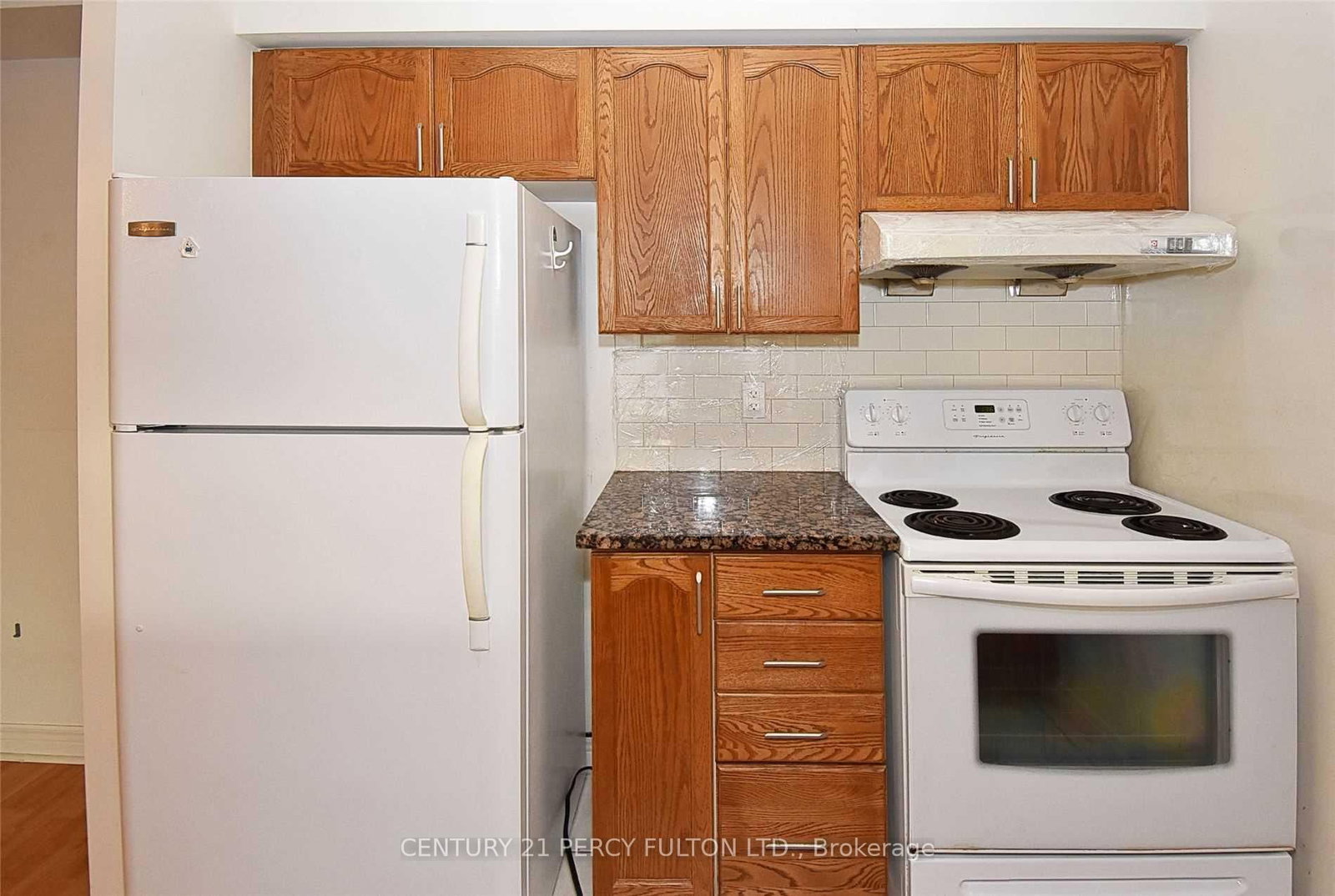 Photo 5 of Unit 1201, 60 Town Centre Crt, Scarborough, Bendale — HOMEH