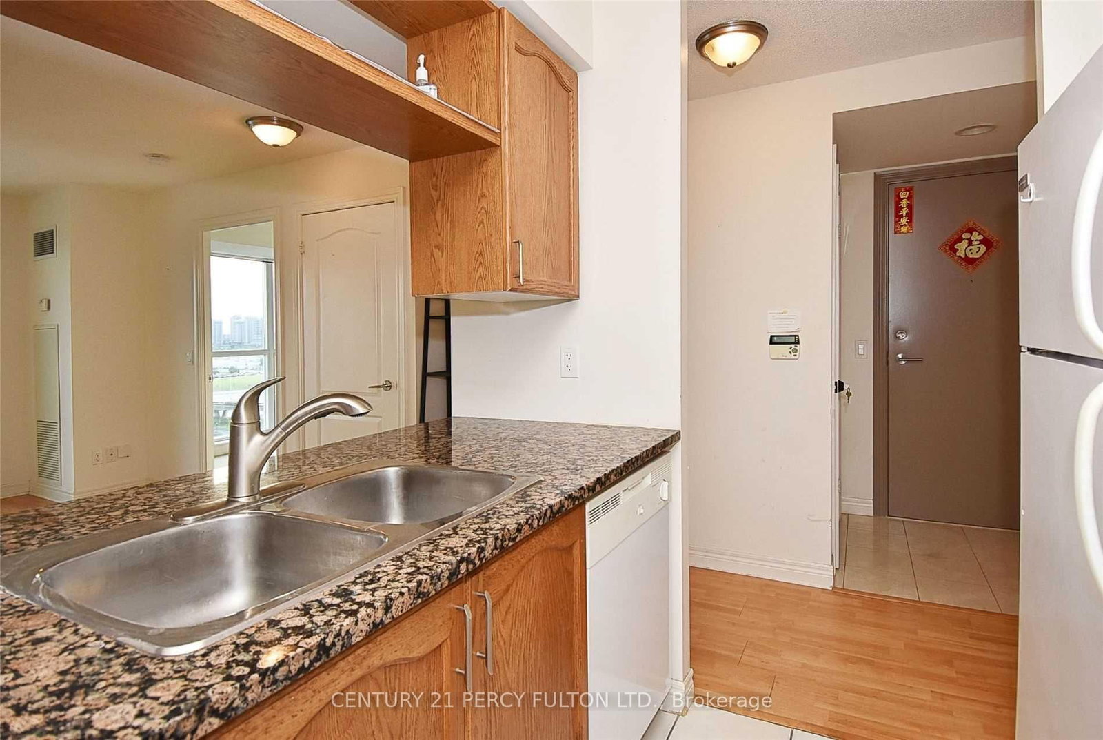Photo 3 of Unit 1201, 60 Town Centre Crt, Scarborough, Bendale — HOMEH