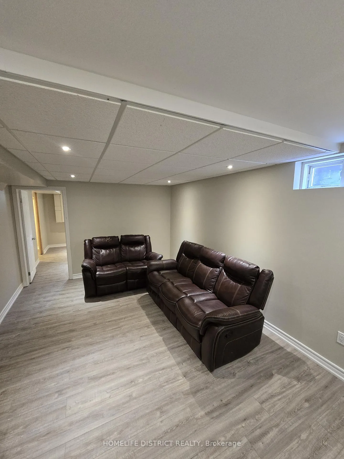 Photo 6 of 29 Freer Crescent, Ajax, Northwest Ajax — HOMEH