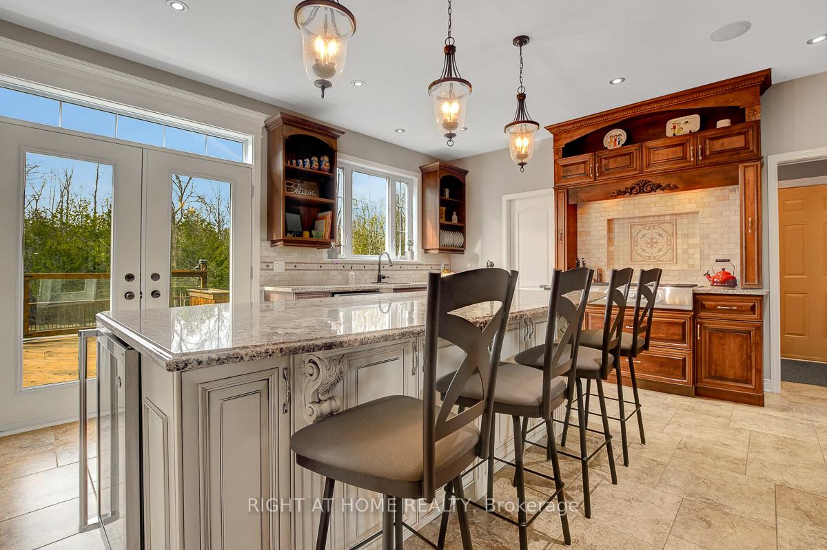 Photo 10 of 409 Balmoral Drive, Beckwith, Beckwith Twp — HOMEH