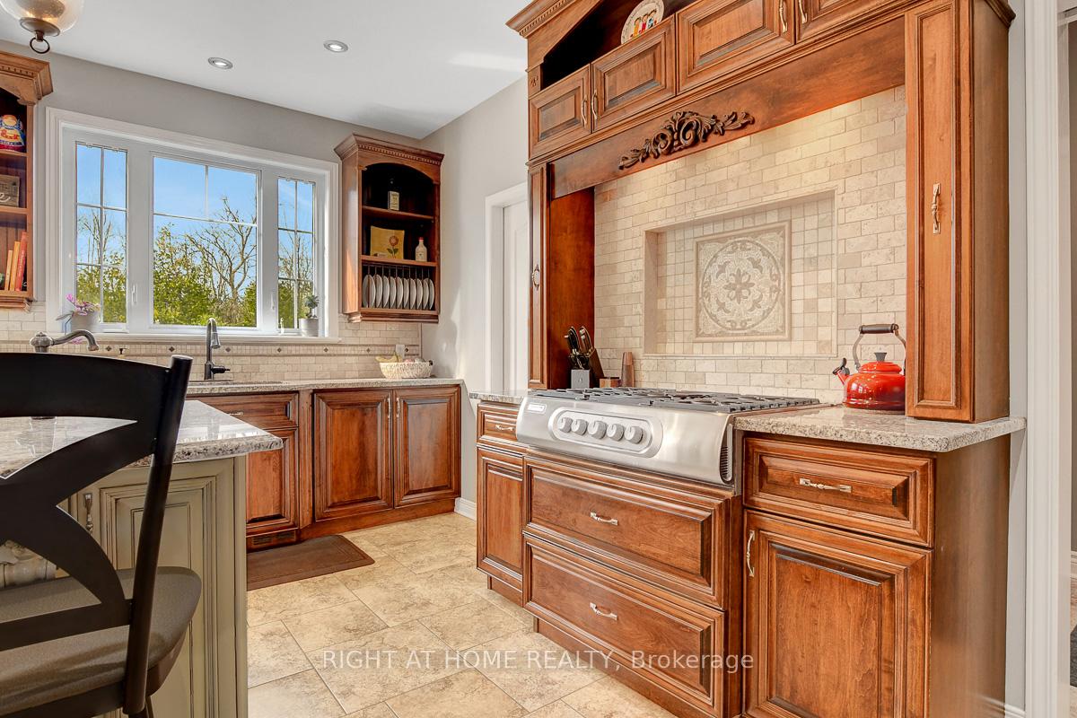 Photo 14 of 409 Balmoral Drive, Beckwith, Beckwith Twp — HOMEH