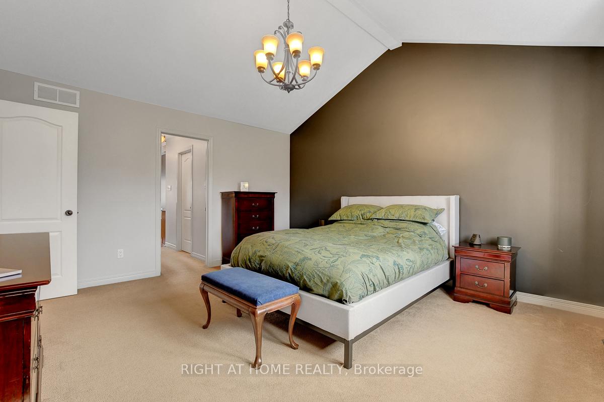 Photo 20 of 409 Balmoral Drive, Beckwith, Beckwith Twp — HOMEH