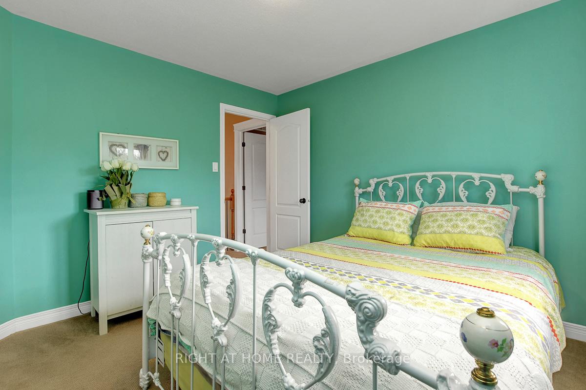 Photo 25 of 409 Balmoral Drive, Beckwith, Beckwith Twp — HOMEH