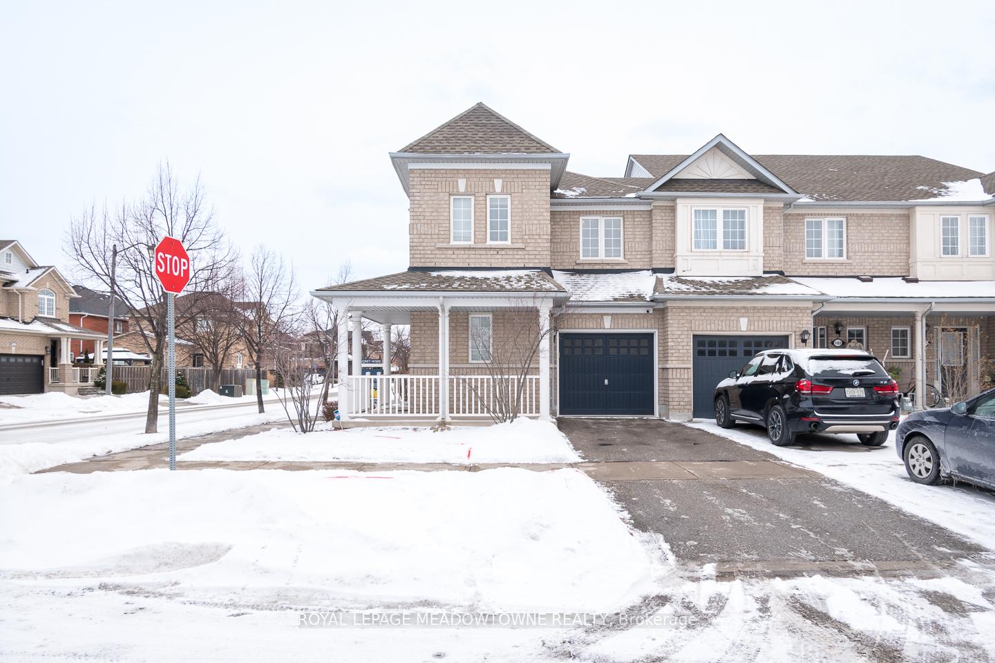 Photo 2 of 1105 Mcclenahan Crescent, Milton, Clarke — HOMEH