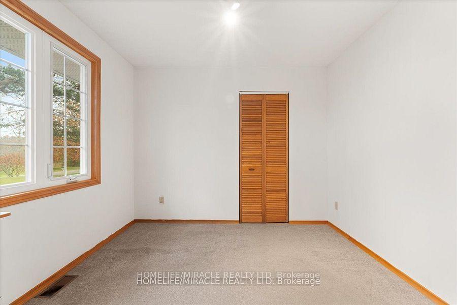 Photo 4 of 64 morgan Road, Belleville, Thurlow Ward — HOMEH