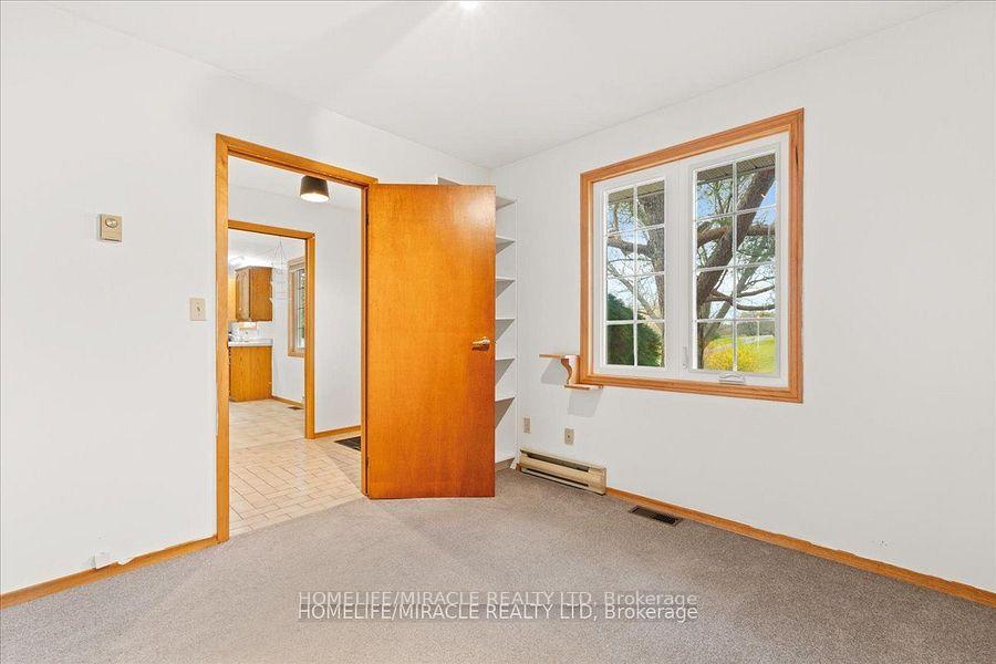 Photo 5 of 64 morgan Road, Belleville, Thurlow Ward — HOMEH