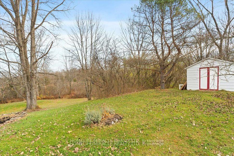 Photo 27 of 64 morgan Road, Belleville, Thurlow Ward — HOMEH