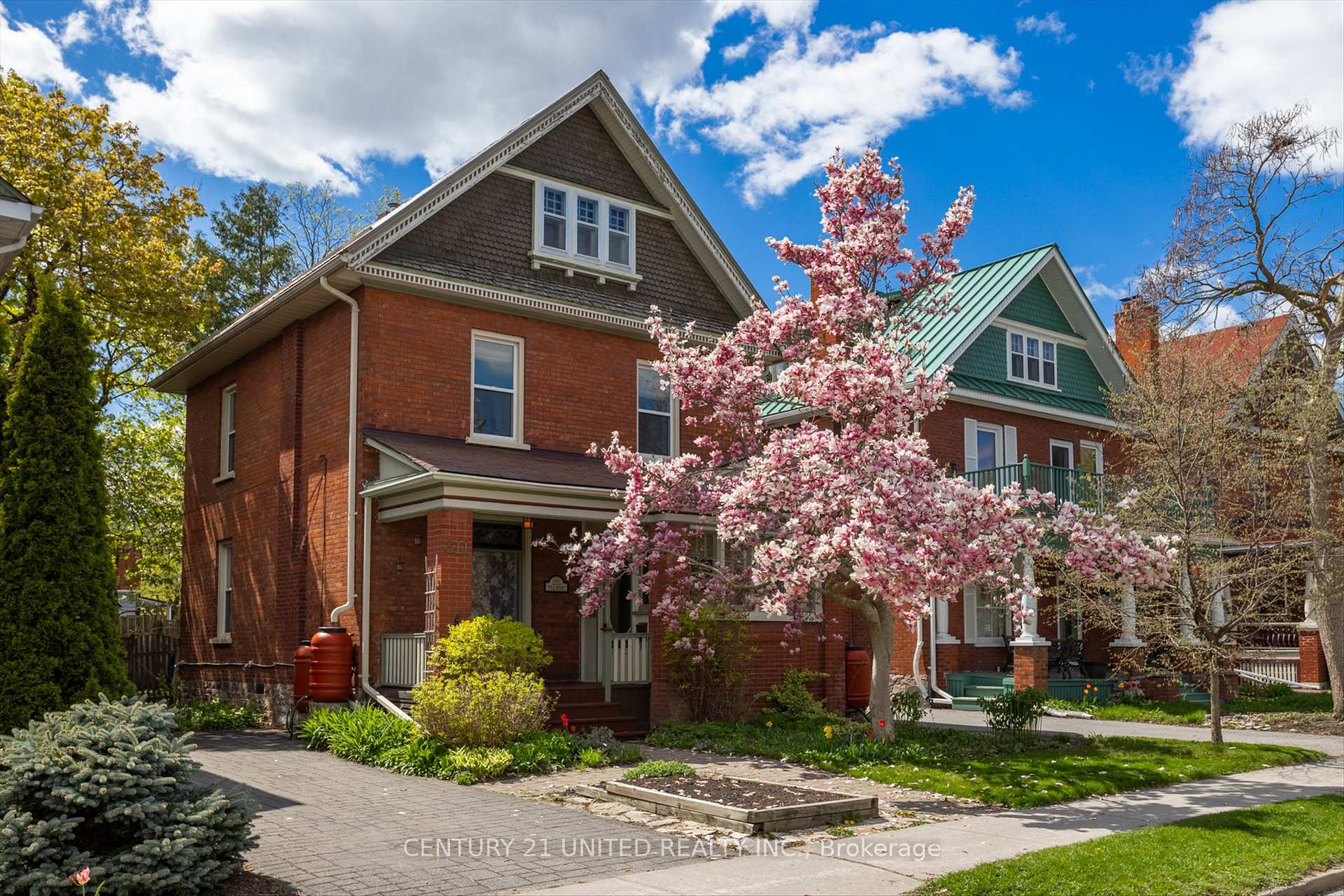 Photo 1 of 311 Pearl Avenue, Peterborough, Town Ward 3 — HOMEH