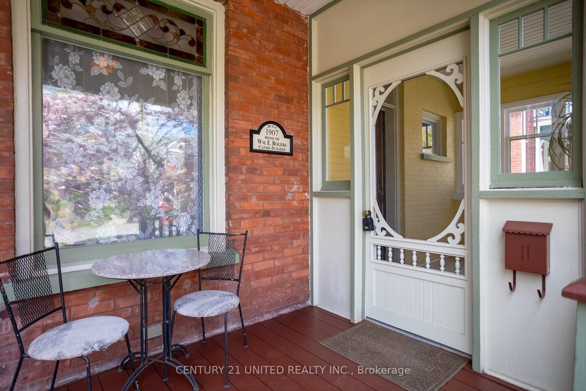 Photo 5 of 311 Pearl Avenue, Peterborough, Town Ward 3 — HOMEH