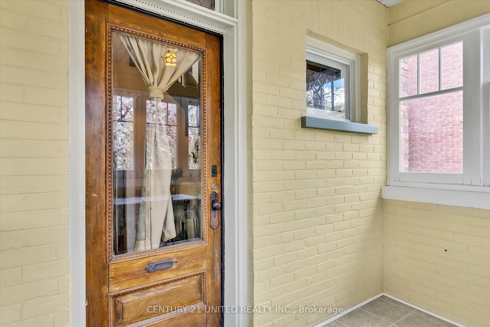 Photo 8 of 311 Pearl Avenue, Peterborough, Town Ward 3 — HOMEH