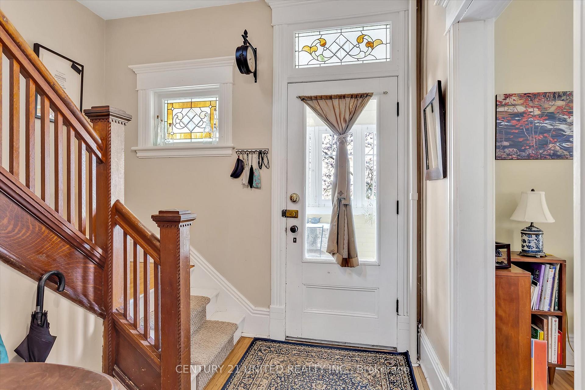 Photo 9 of 311 Pearl Avenue, Peterborough, Town Ward 3 — HOMEH