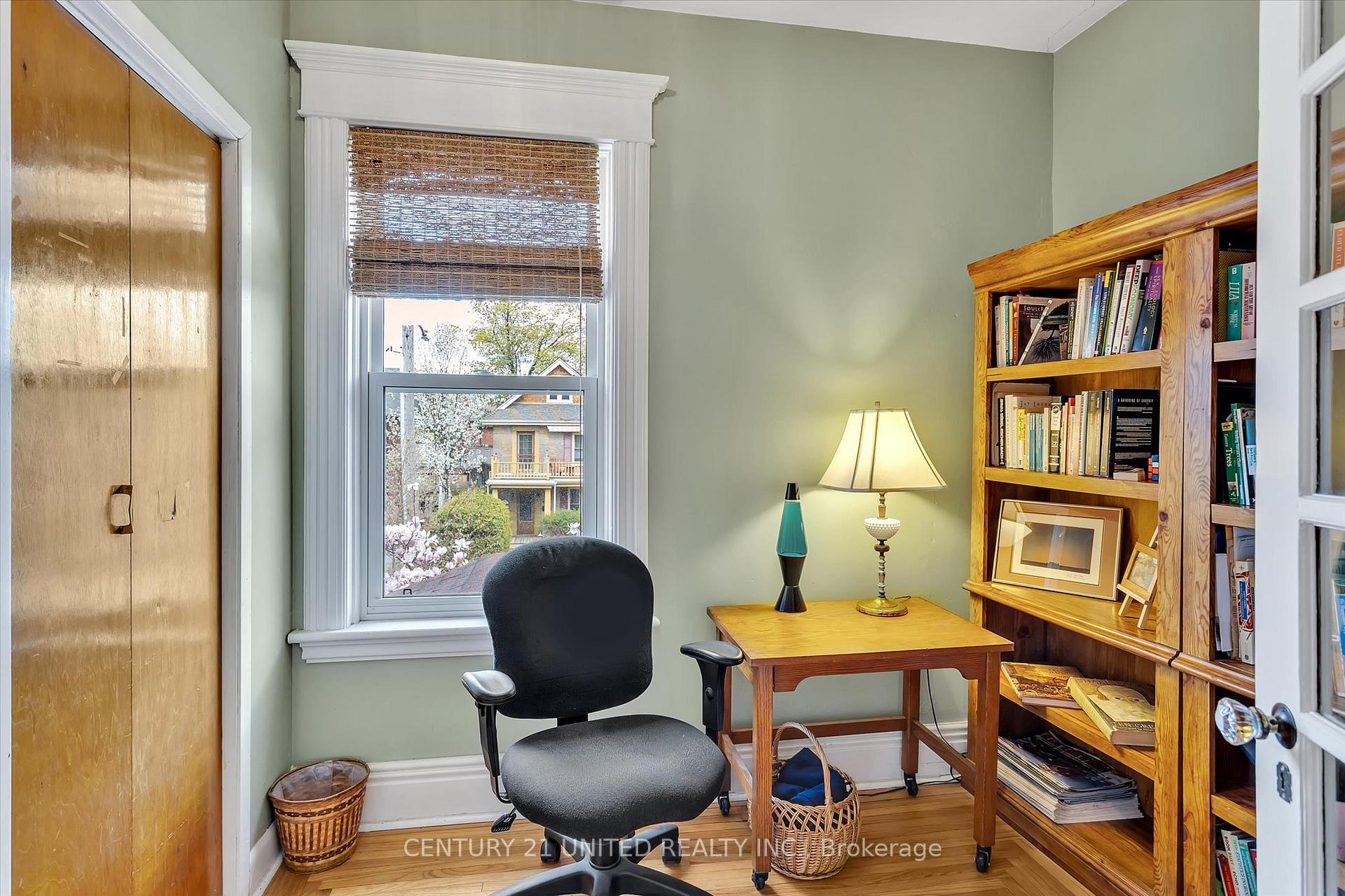 Photo 31 of 311 Pearl Avenue, Peterborough, Town Ward 3 — HOMEH