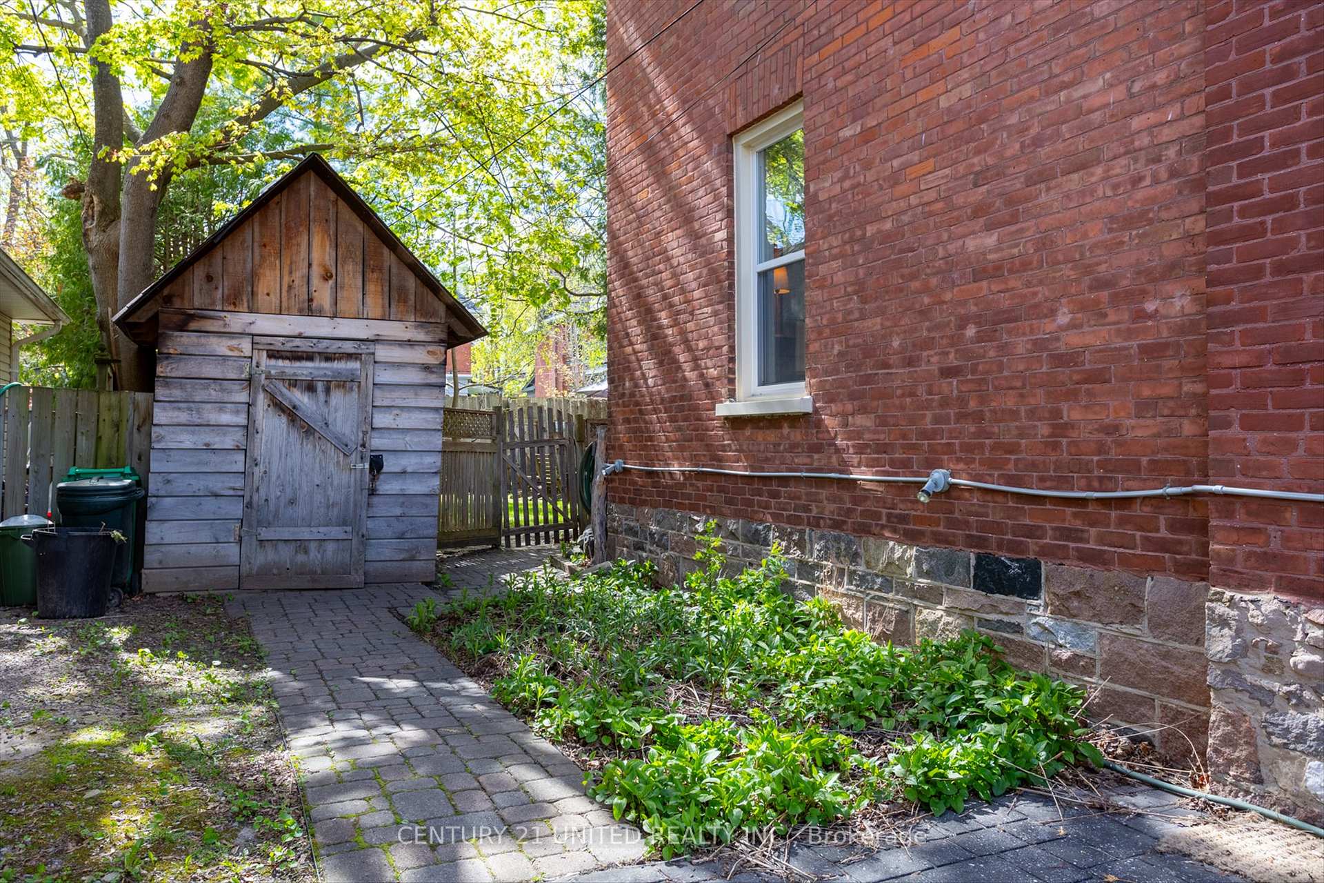 Photo 40 of 311 Pearl Avenue, Peterborough, Town Ward 3 — HOMEH