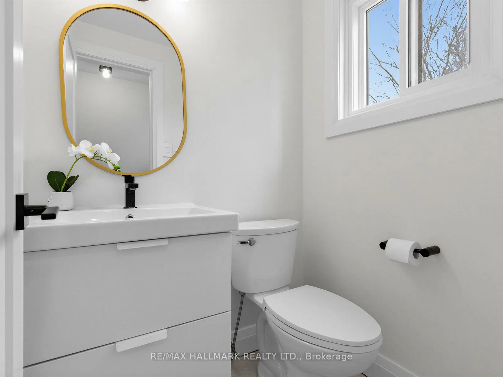 Photo 7 of 28 Munford Crescent, Toronto, O'Connor-Parkview — HOMEH