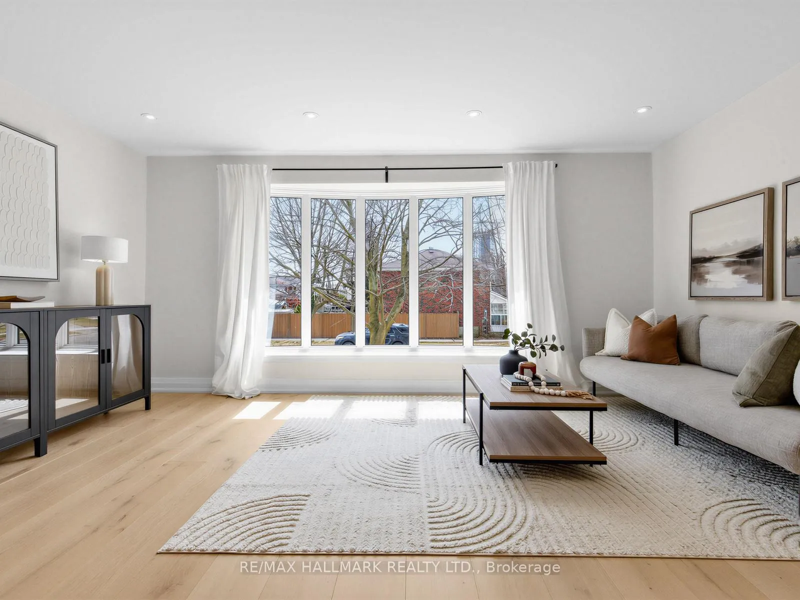 Photo 12 of 28 Munford Crescent, Toronto, O'Connor-Parkview — HOMEH