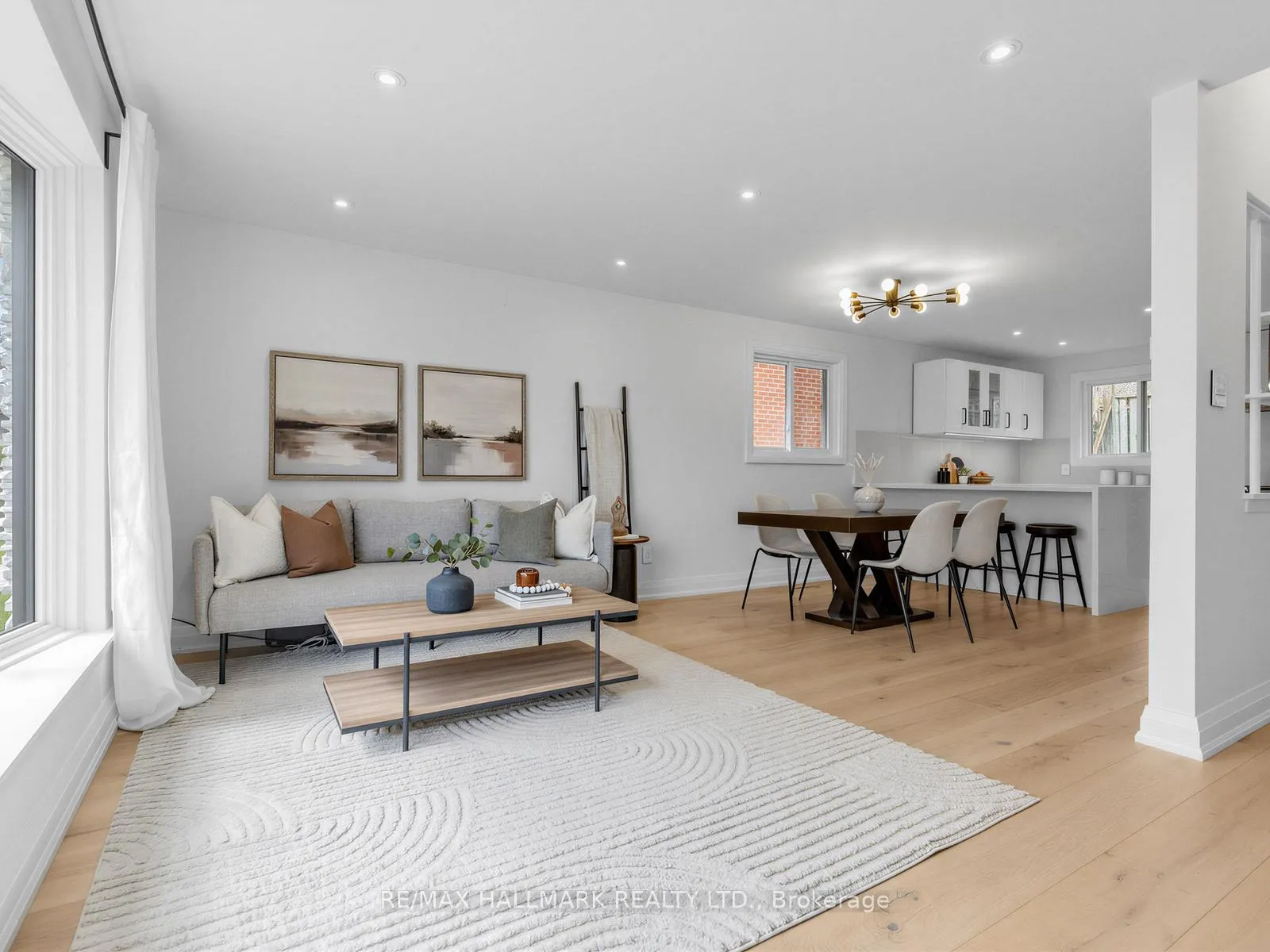 Photo 13 of 28 Munford Crescent, Toronto, O'Connor-Parkview — HOMEH