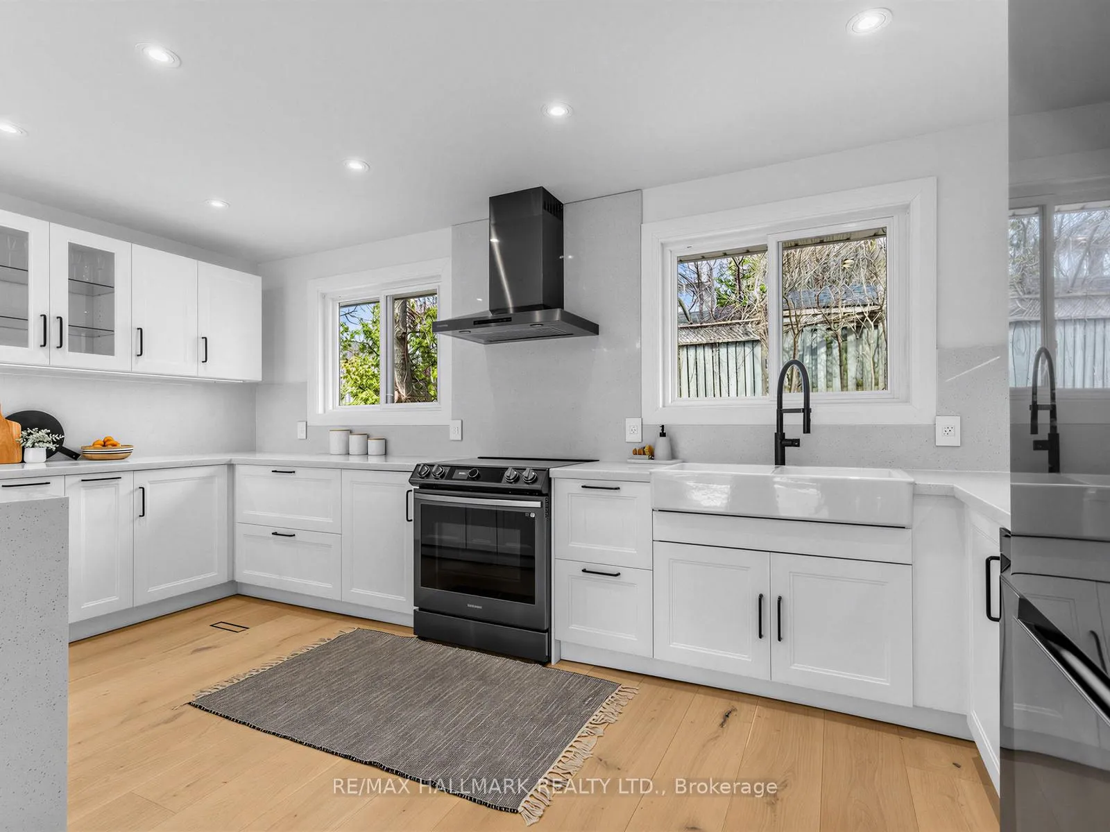 Photo 19 of 28 Munford Crescent, Toronto, O'Connor-Parkview — HOMEH