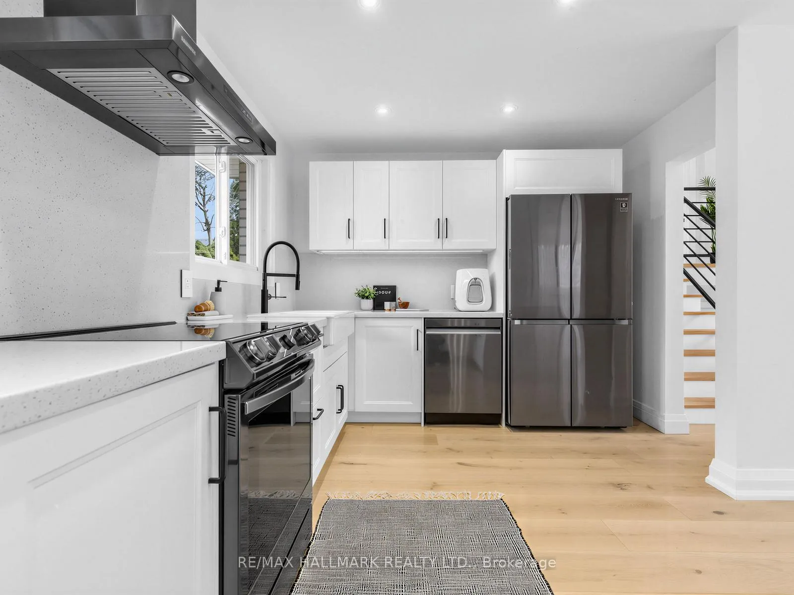 Photo 20 of 28 Munford Crescent, Toronto, O'Connor-Parkview — HOMEH