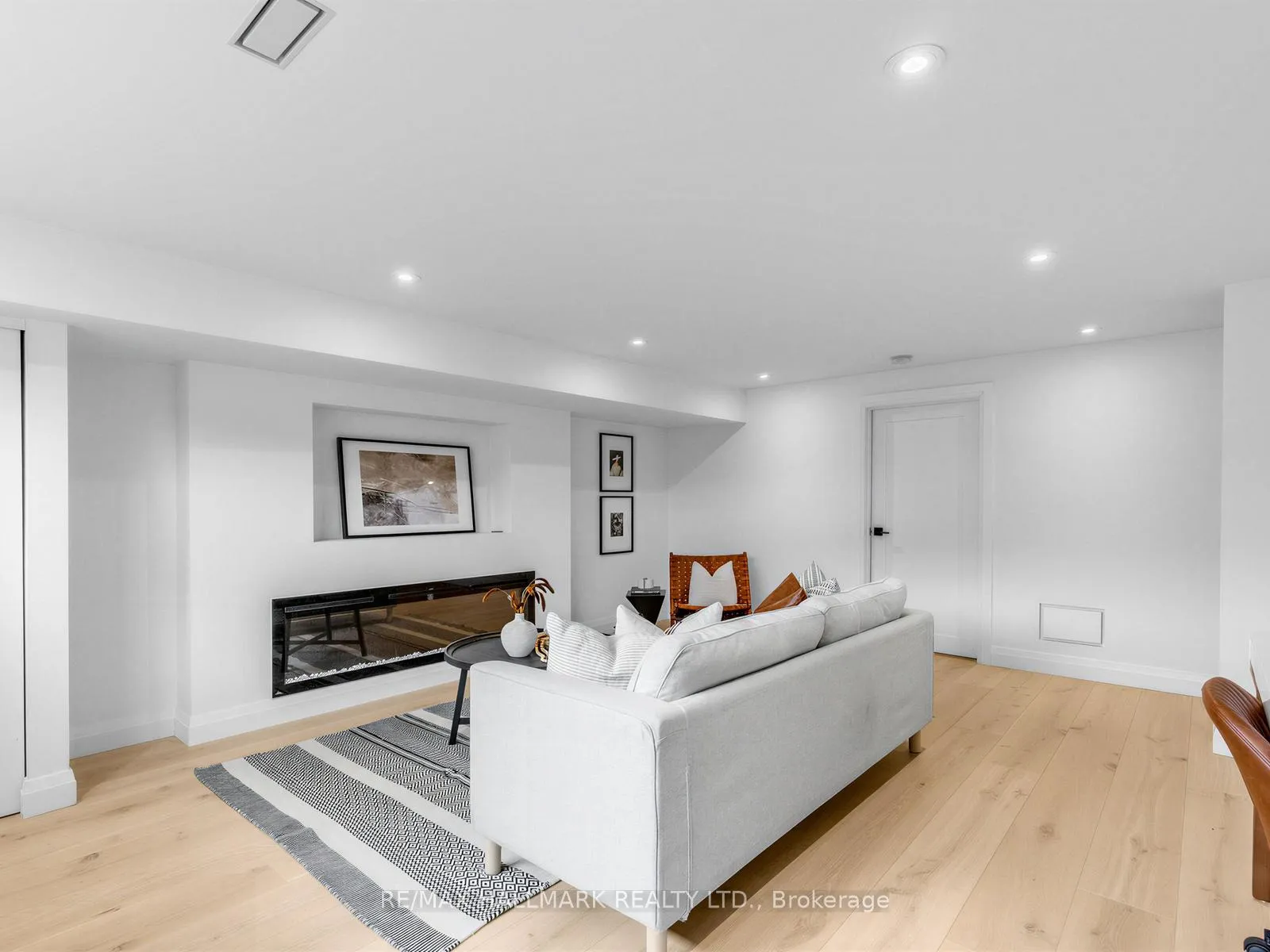 Photo 29 of 28 Munford Crescent, Toronto, O'Connor-Parkview — HOMEH