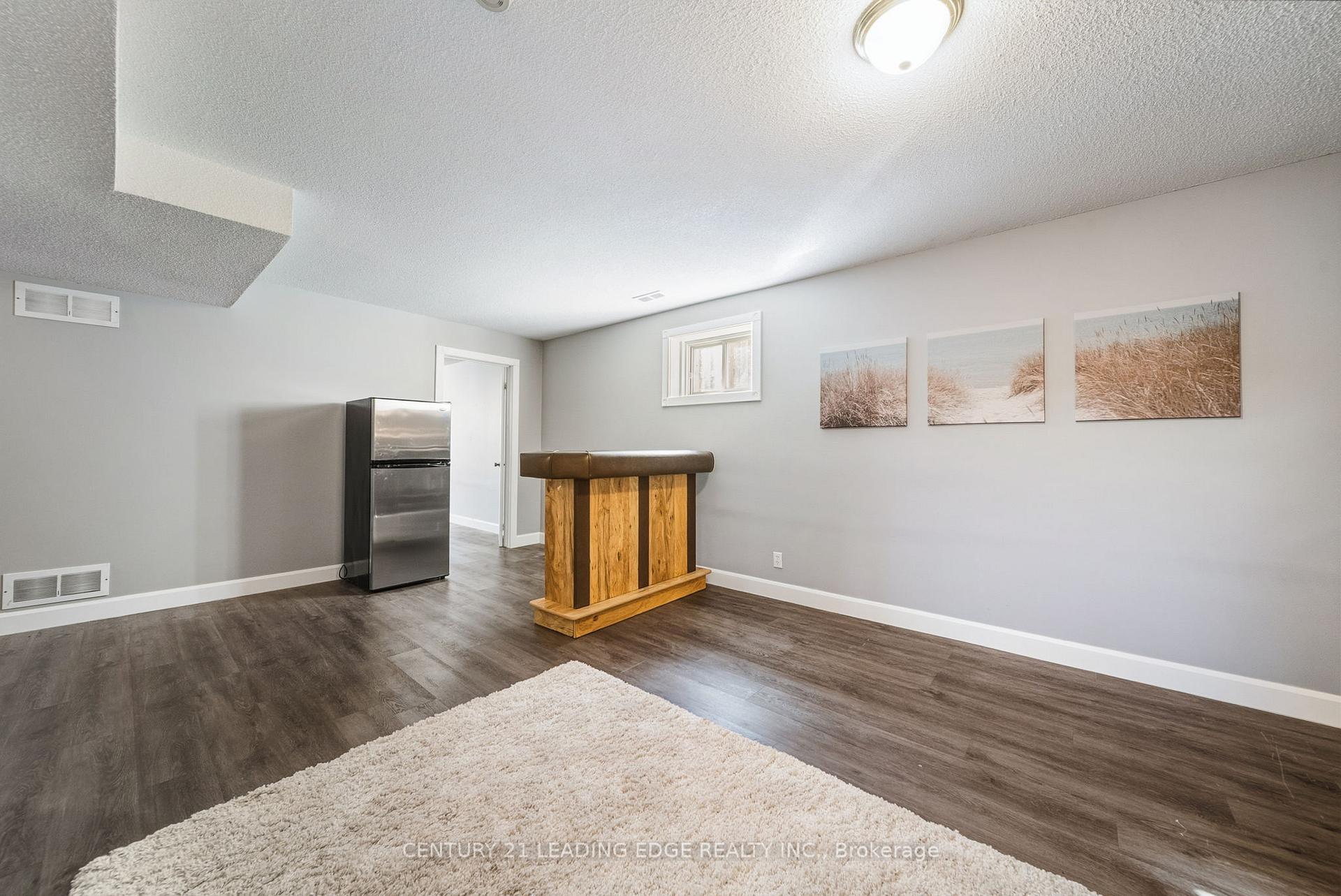Photo 18 of 87 Beechwood Avenue, Brock, Beaverton — HOMEH