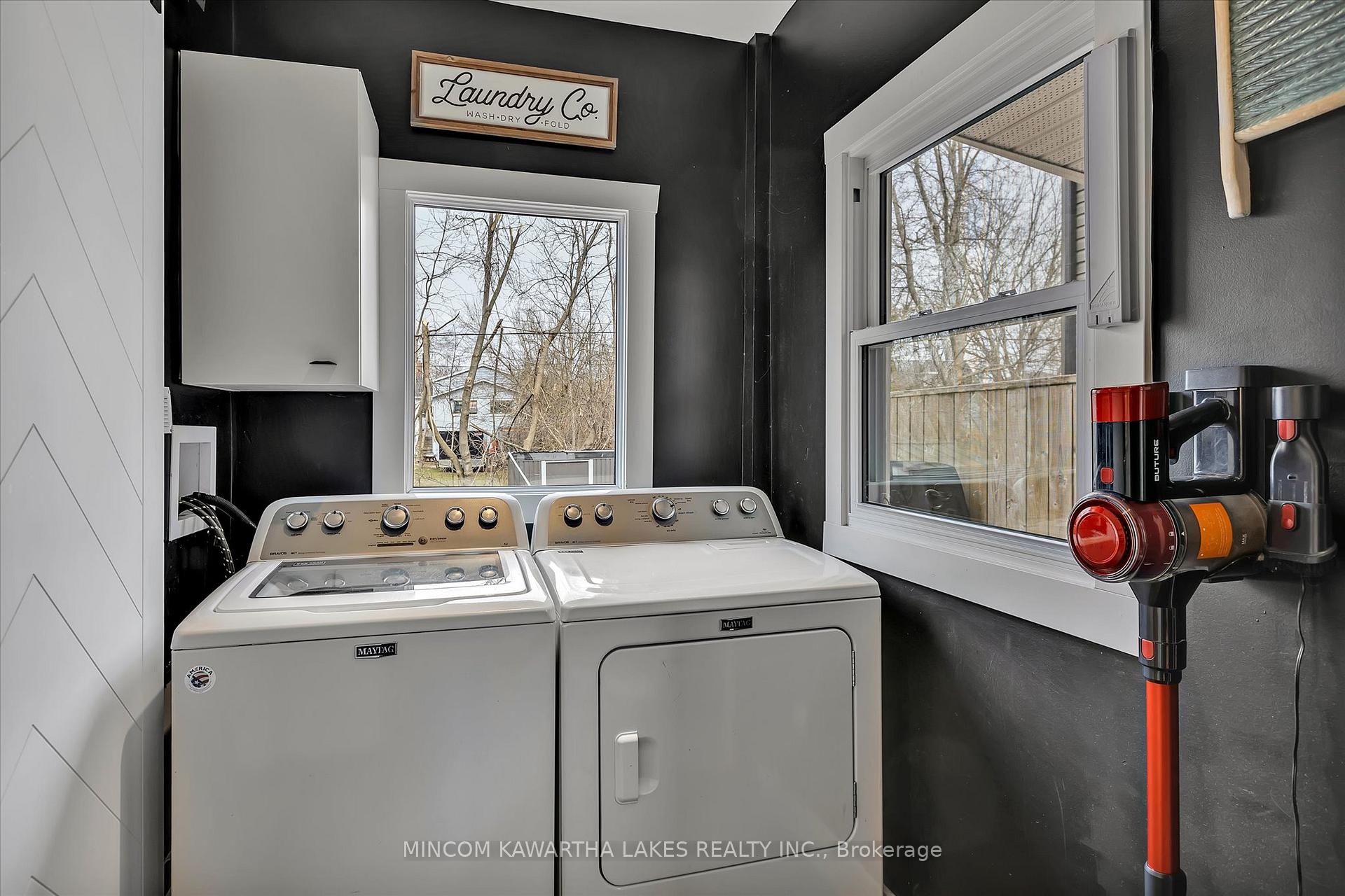 Photo 15 of 660 Romaine Street, Peterborough, Otonabee Ward 1 — HOMEH