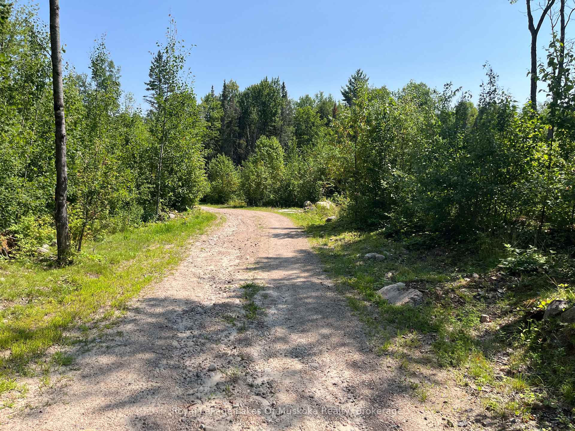 Photo 5 of 2320 Peddlers Drive, Calvin — HOMEH