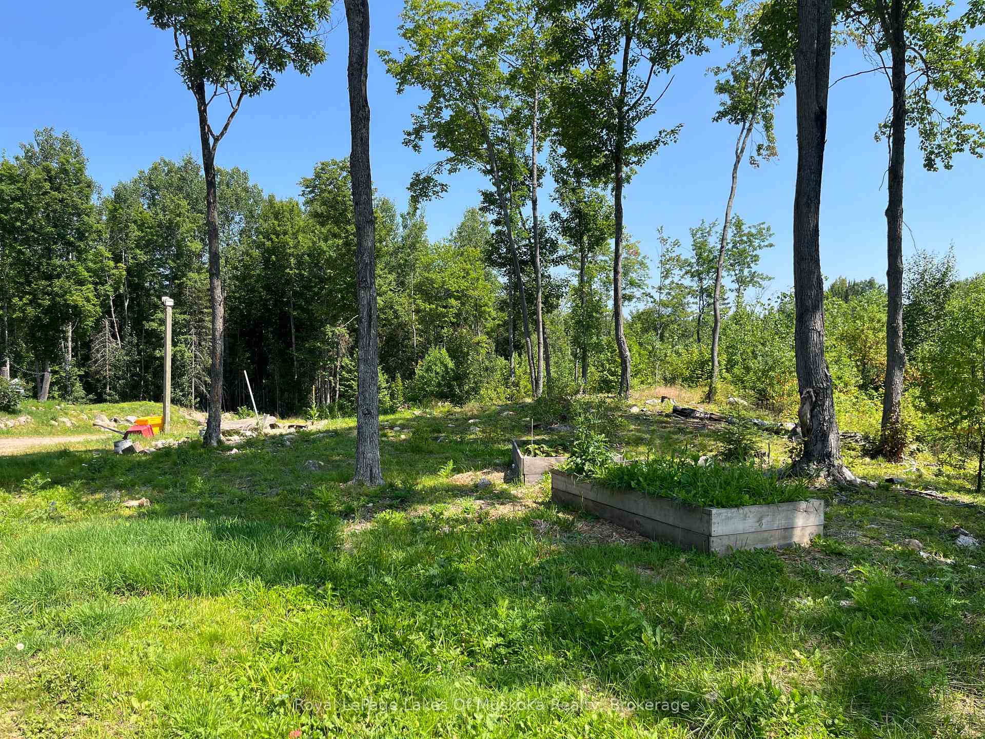 Photo 19 of 2320 Peddlers Drive, Calvin — HOMEH