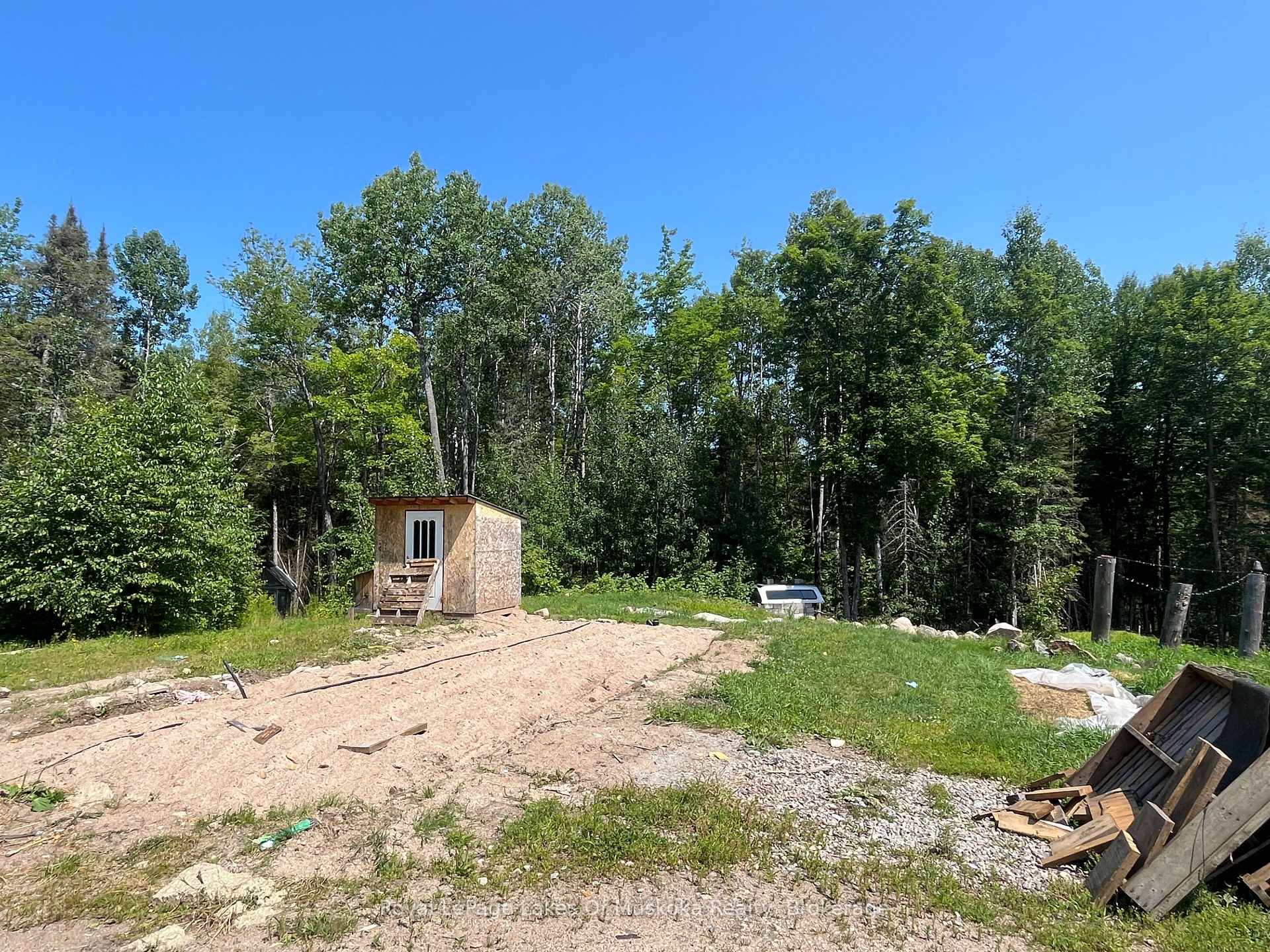 Photo 21 of 2320 Peddlers Drive, Calvin — HOMEH