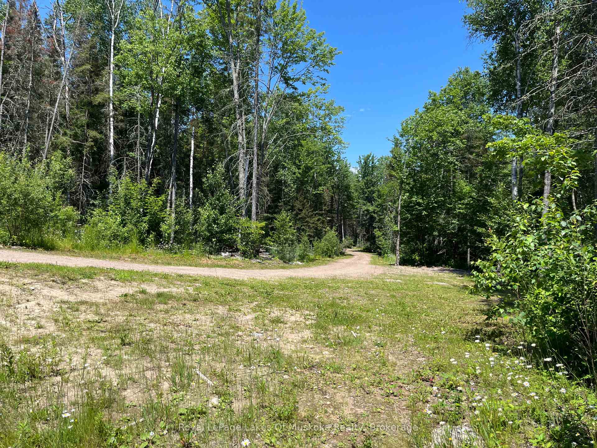 Photo 31 of 2320 Peddlers Drive, Calvin — HOMEH