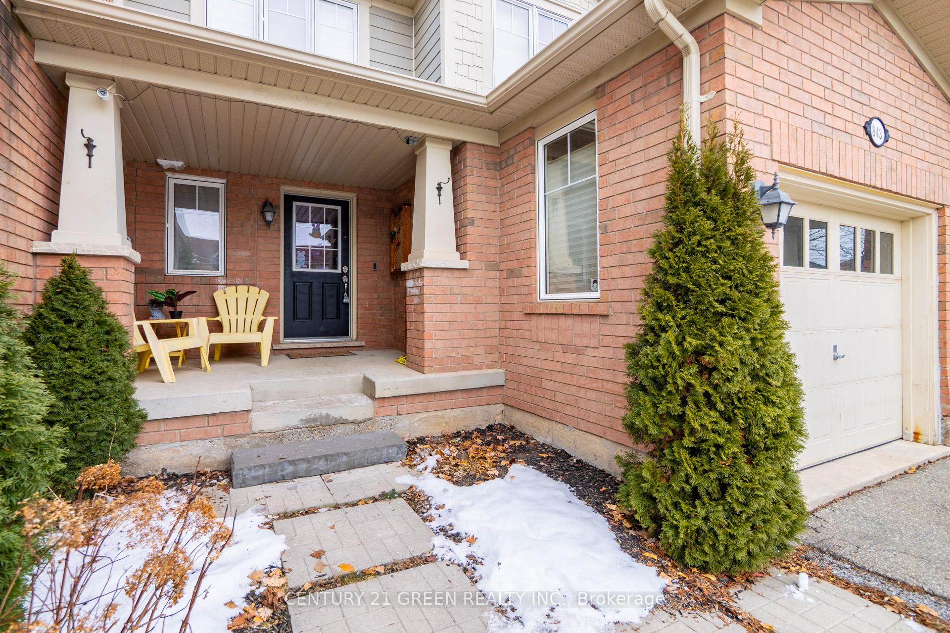 Photo 4 of 843 Gifford Crescent, Milton, Coates — HOMEH