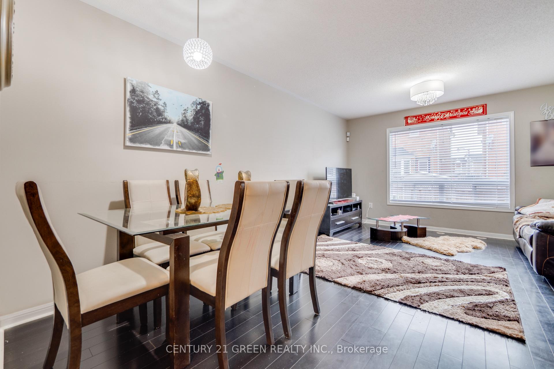 Photo 7 of 843 Gifford Crescent, Milton, Coates — HOMEH