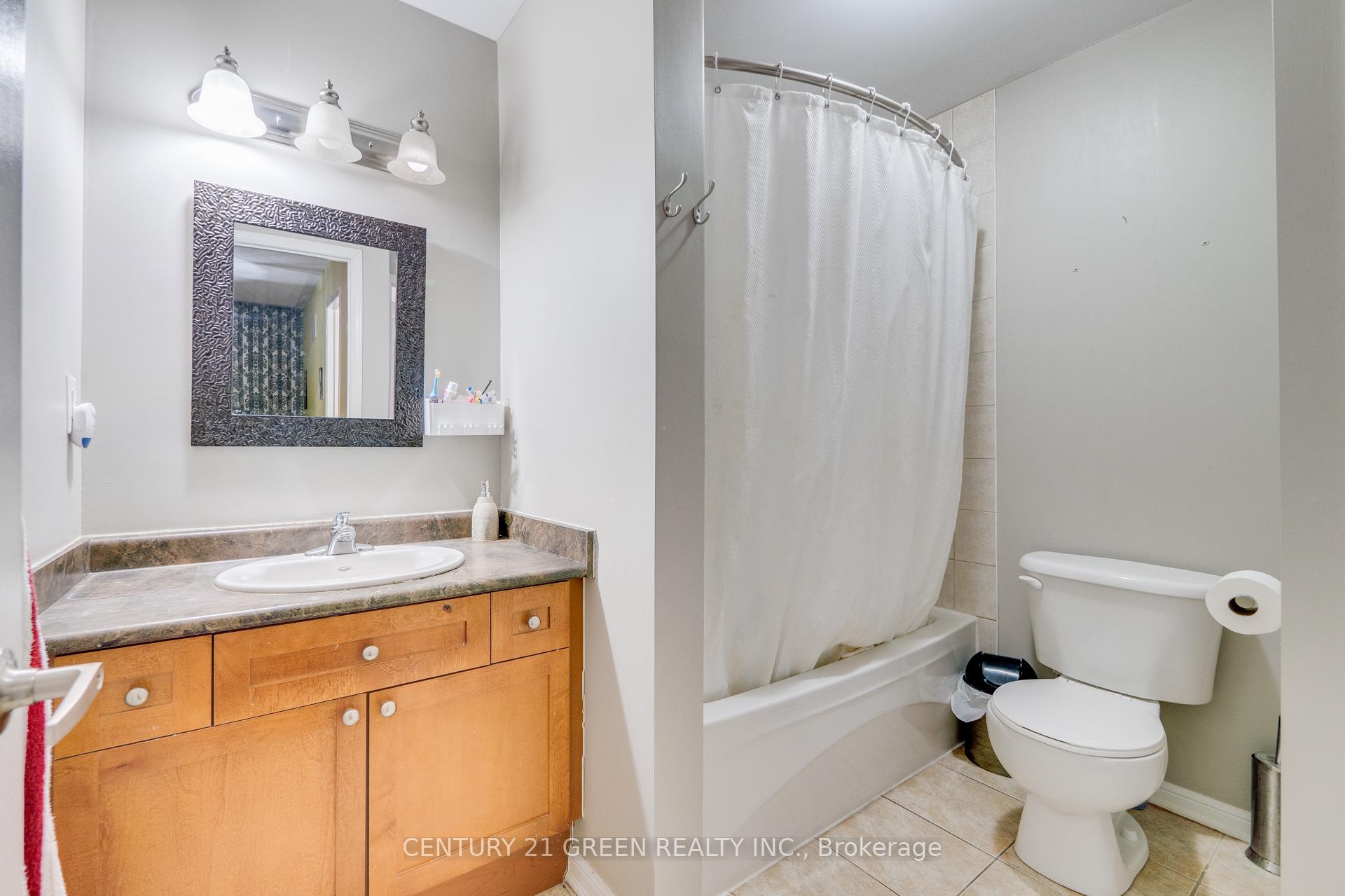 Photo 26 of 843 Gifford Crescent, Milton, Coates — HOMEH