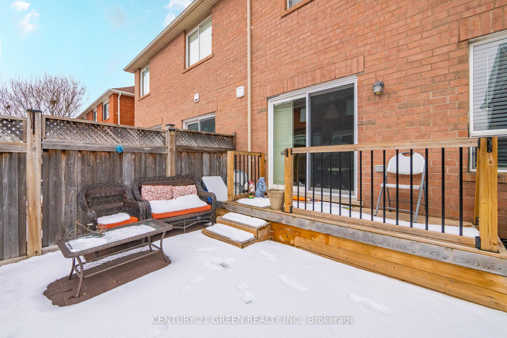 Photo 34 of 843 Gifford Crescent, Milton, Coates — HOMEH