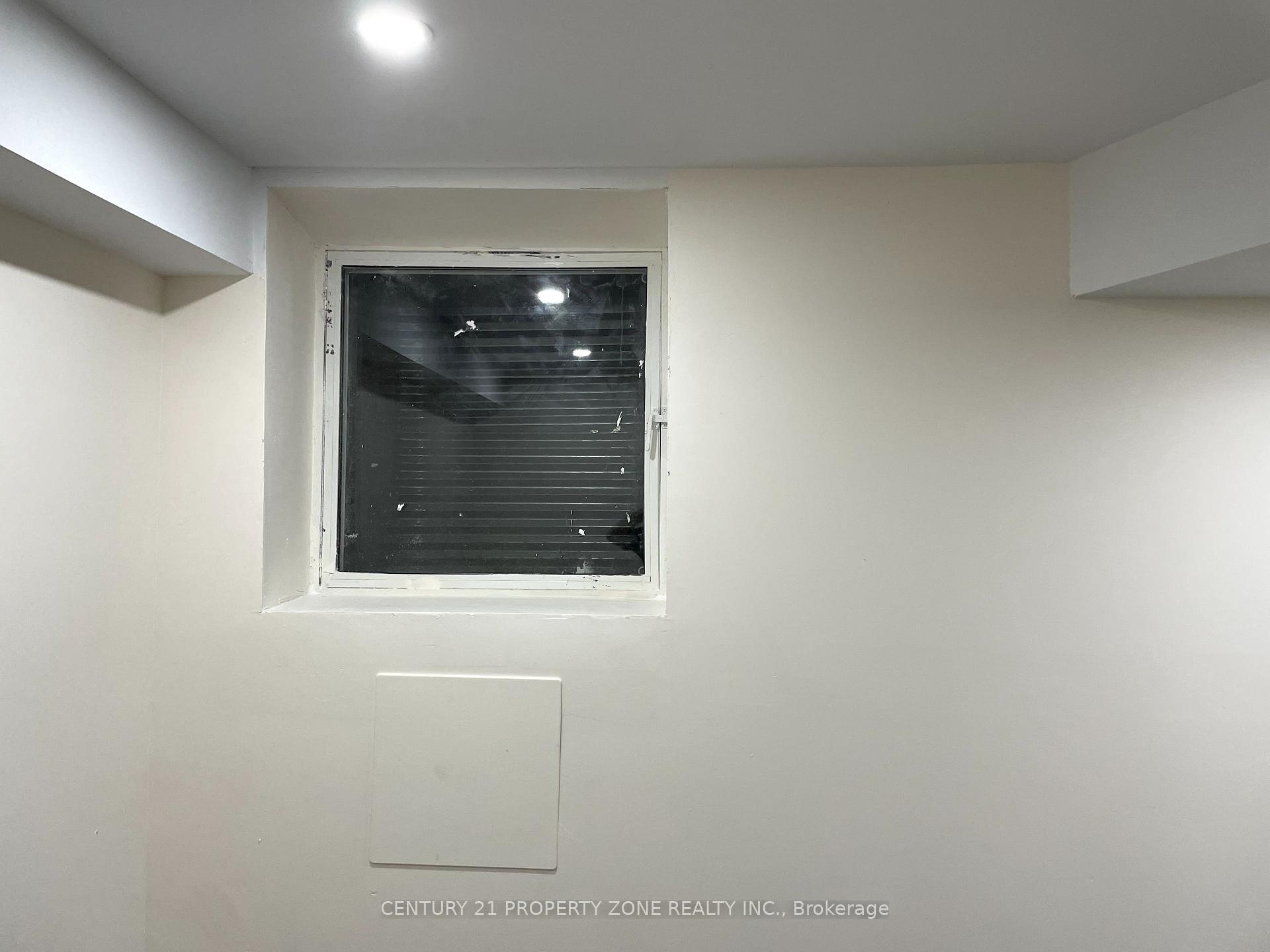 Photo 6 of 494 Kennedy Circle, Milton, Cobban — HOMEH
